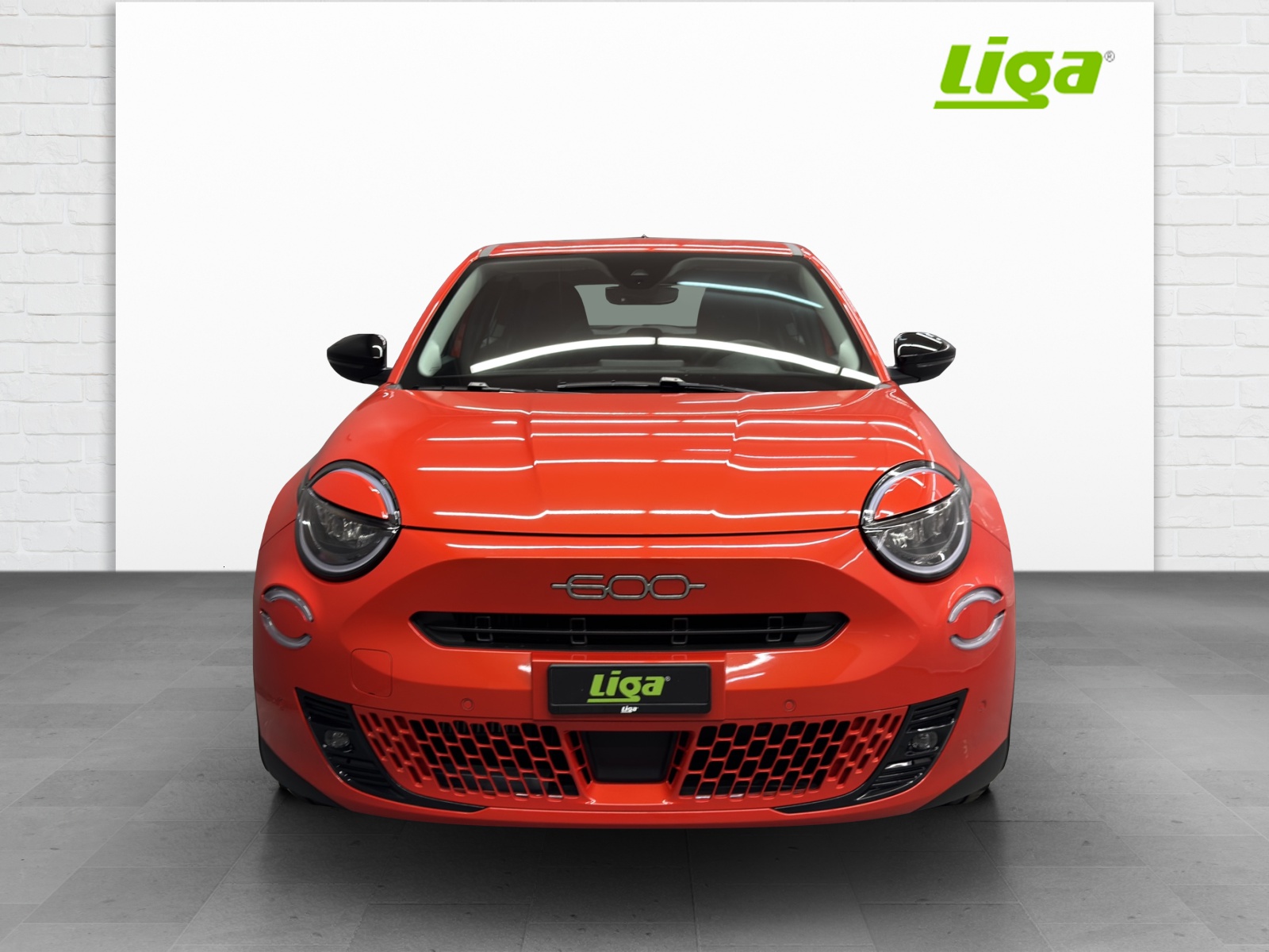 FIAT 600 1.2 Hybrid Cult C&S&W-image-1