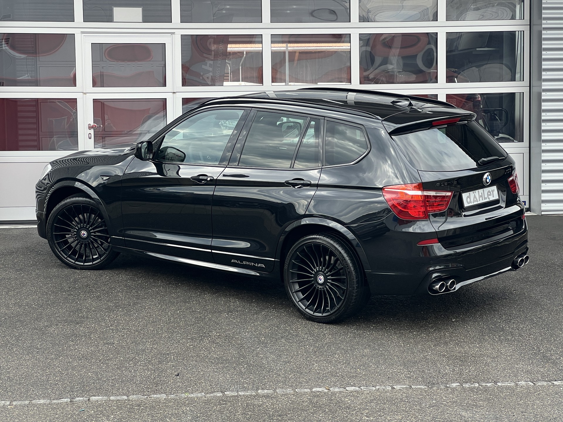BMW-ALPINA XD3 Switch-Tronic-showroom-element-3
