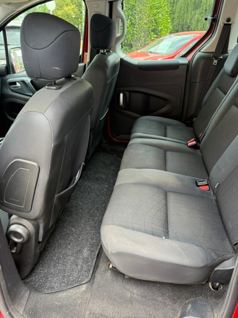 PEUGEOT Partner 1.6 e-HDI Trendy EGS6-image-14