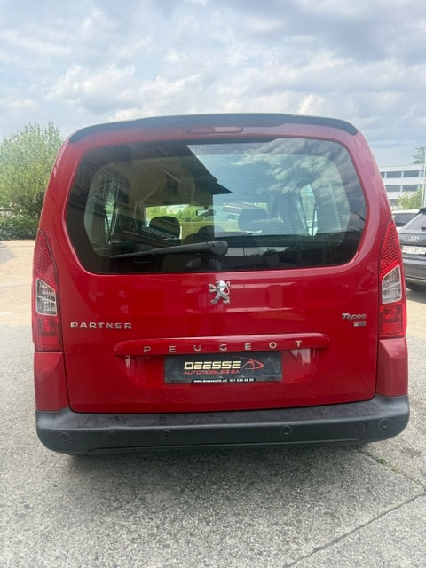 PEUGEOT Partner 1.6 e-HDI Trendy EGS6-image-5