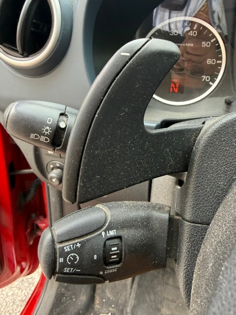 PEUGEOT Partner 1.6 e-HDI Trendy EGS6-image-17