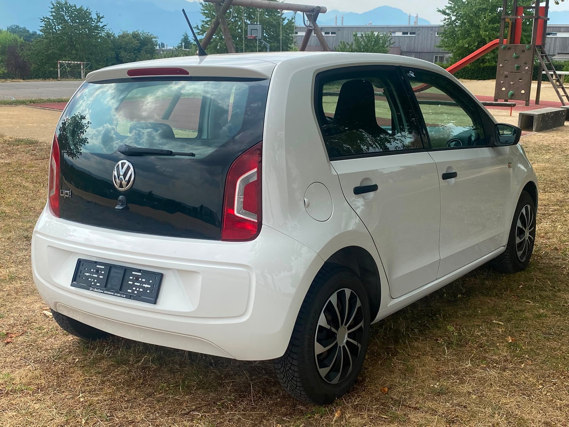VW Up 1.0 white up Art on Ice - Nouvelle Expertise - NEU MFK : 20.07.2026 - Service Fait à Jour - Frischer Service-image-5