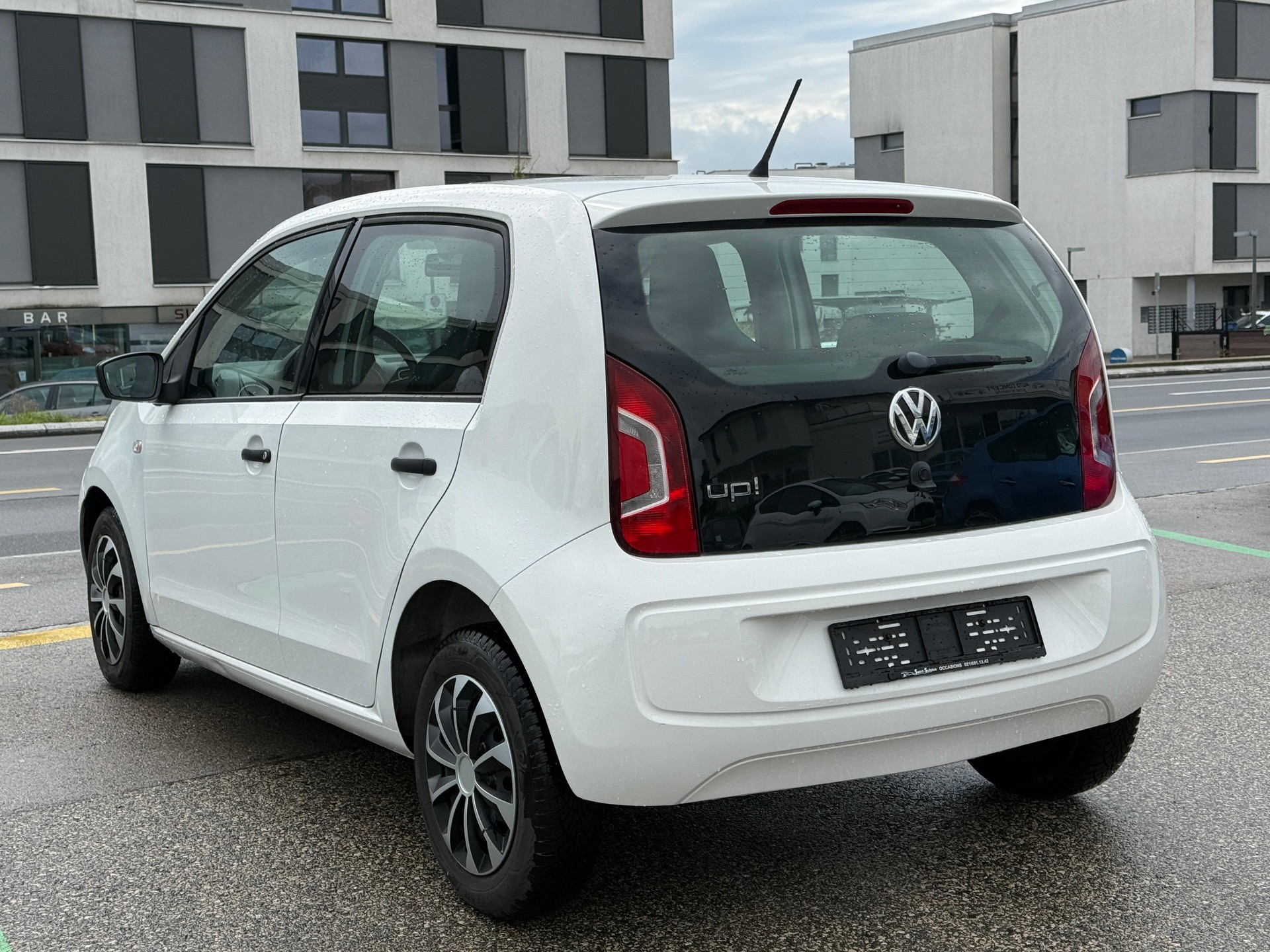 VW Up 1.0 white up Art on Ice - Nouvelle Expertise - NEU MFK : 24.08.2026 - Service Fait à Jour - Frischer Service-image-6