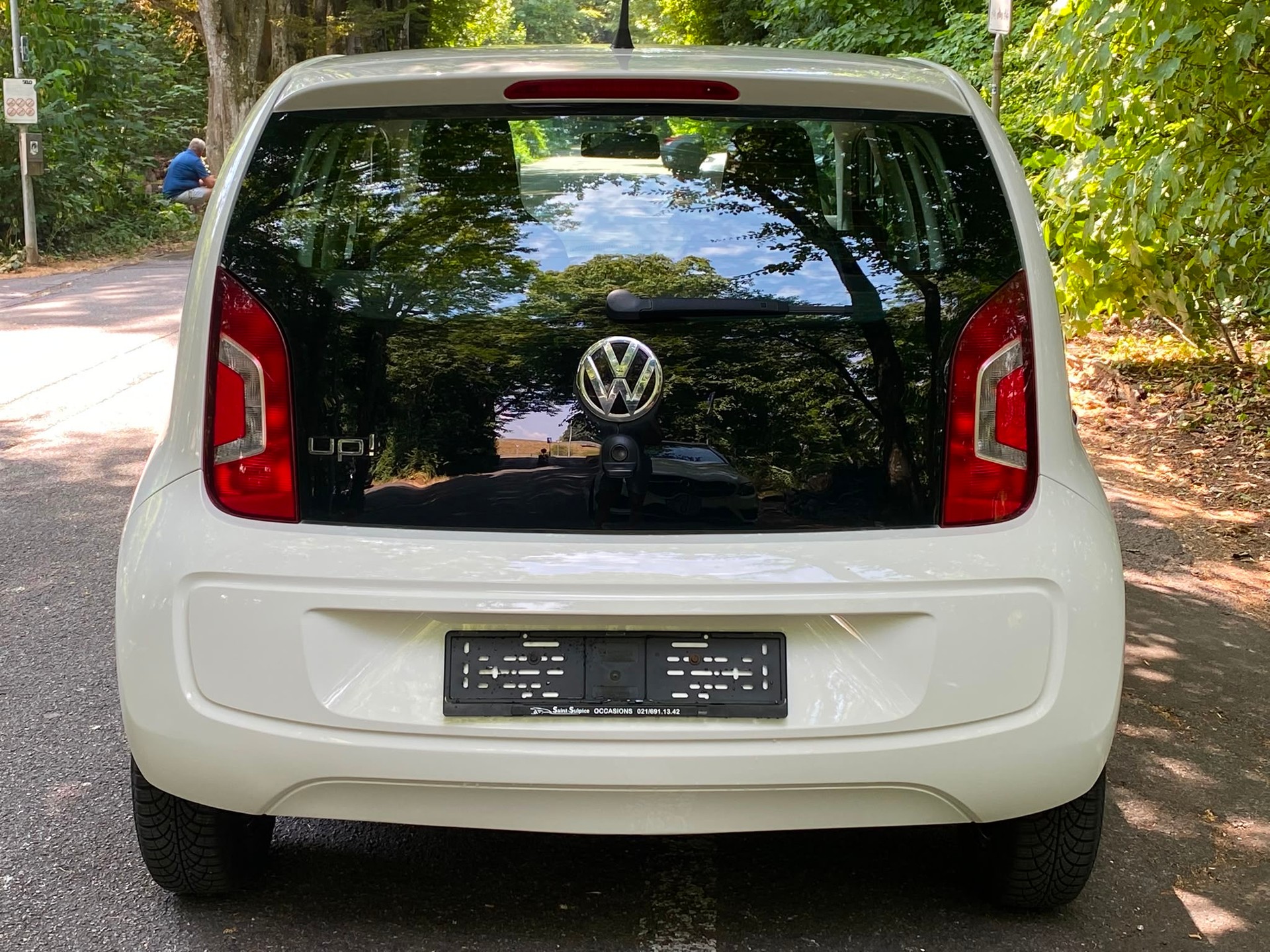 VW Up 1.0 white up Art on Ice - Nouvelle Expertise - NEU MFK : 25.08.2026 - Service Fait à Jour - Frischer Service-showroom-element-3