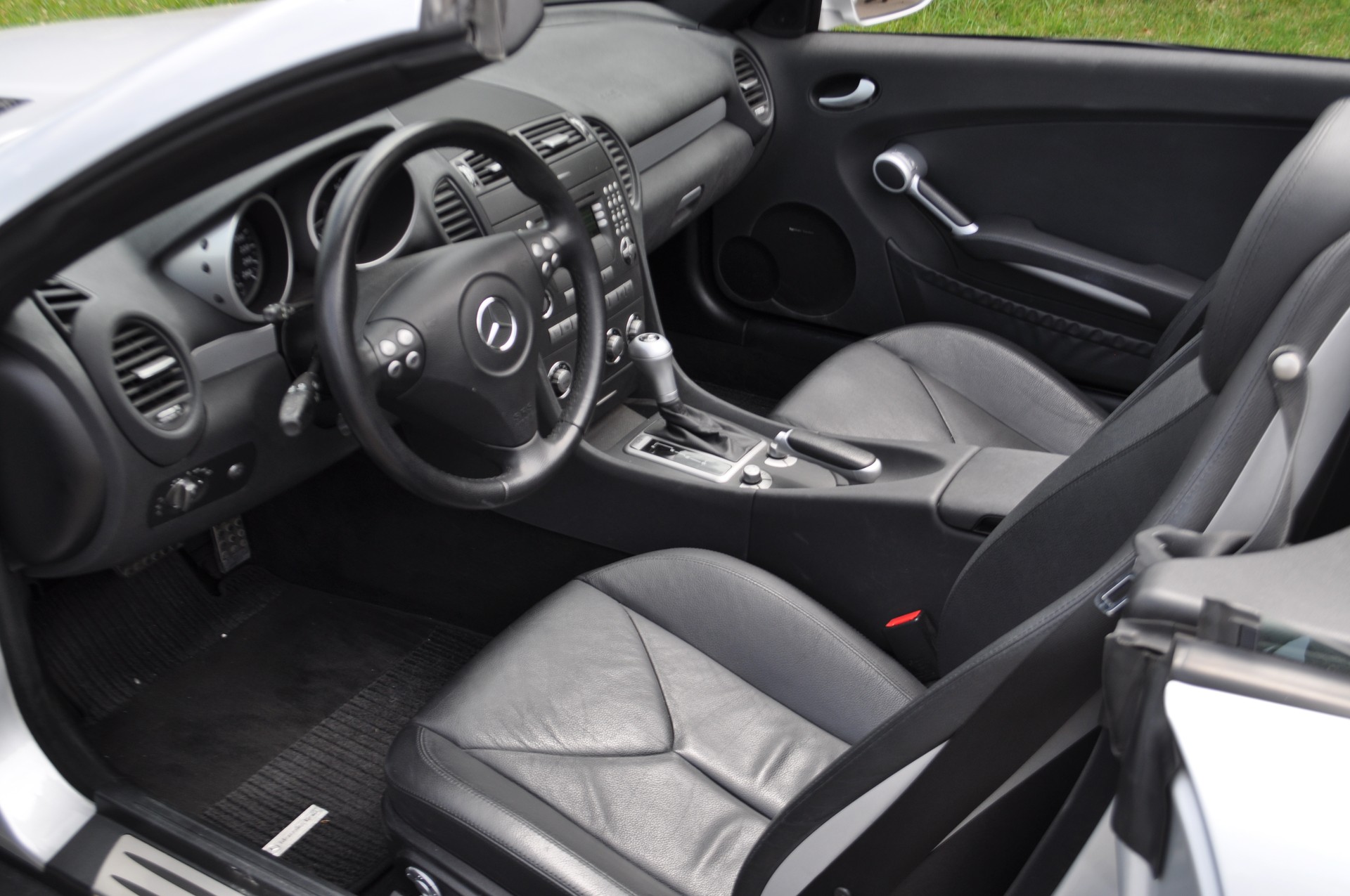MERCEDES-BENZ SLK 350-image-8