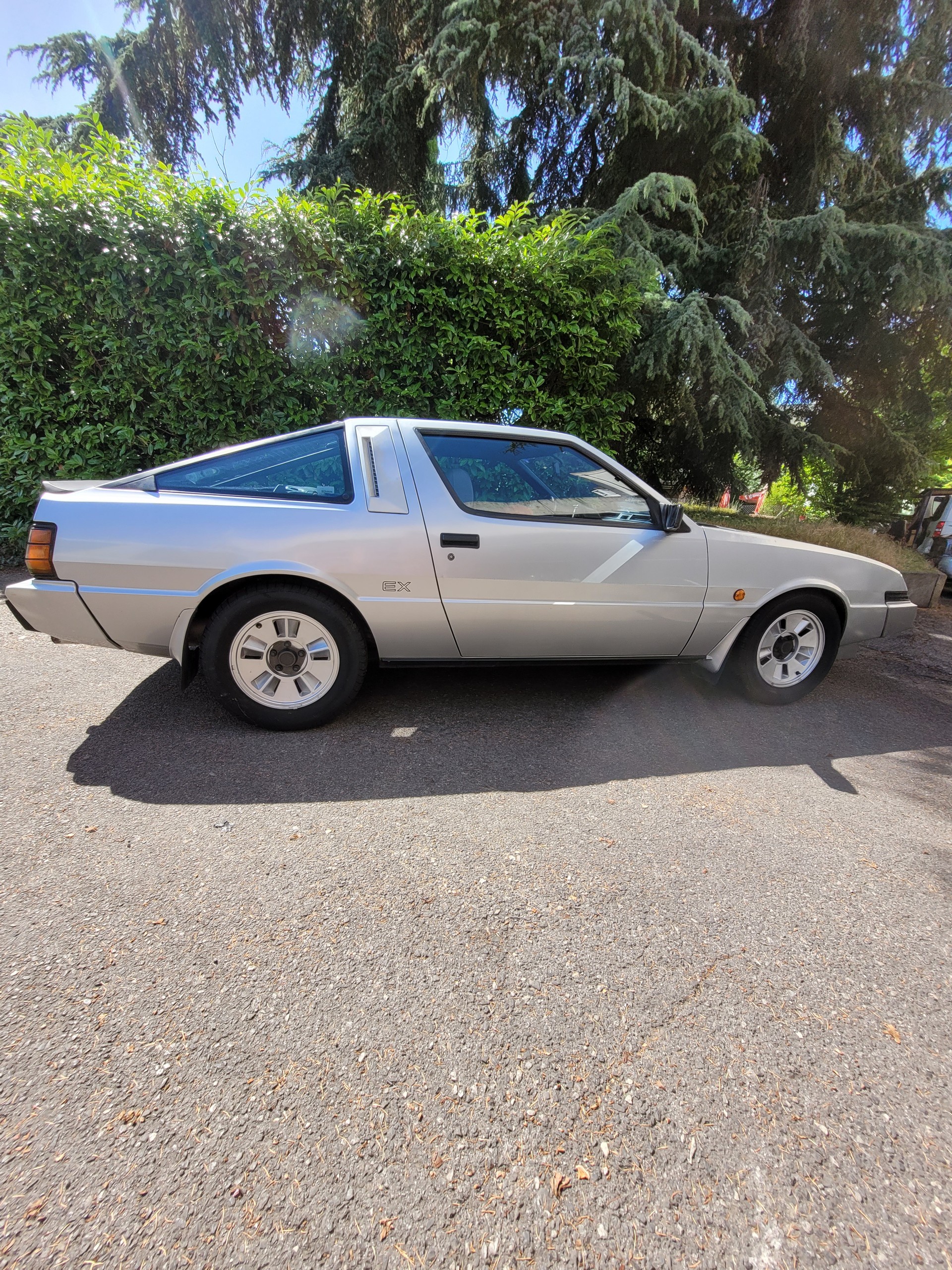 MITSUBISHI Starion 2000 Turbo-image-3