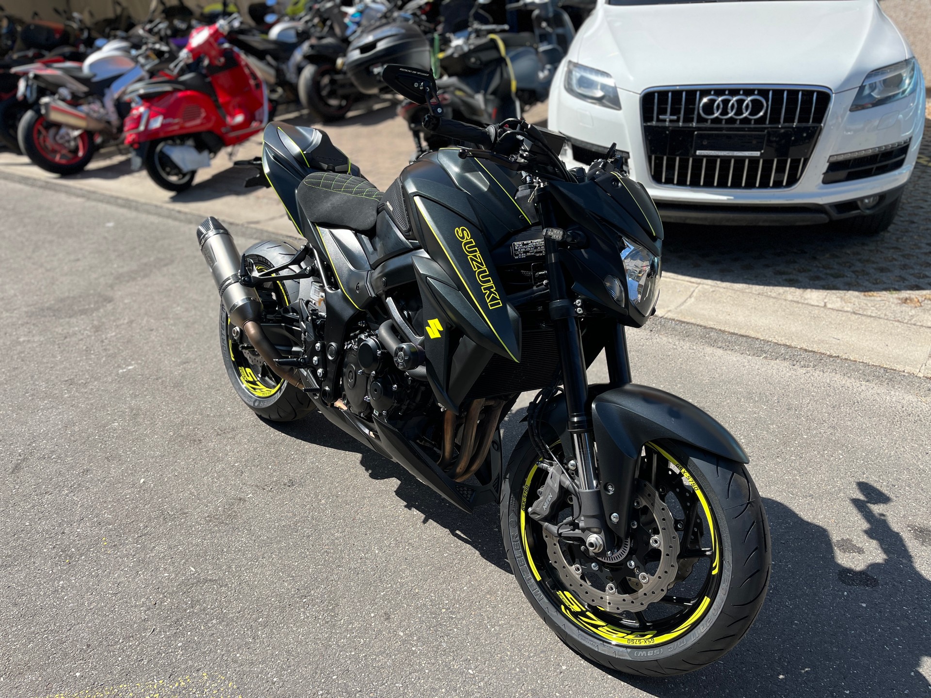 SUZUKI GSX-S 750 EVO 3-image-2