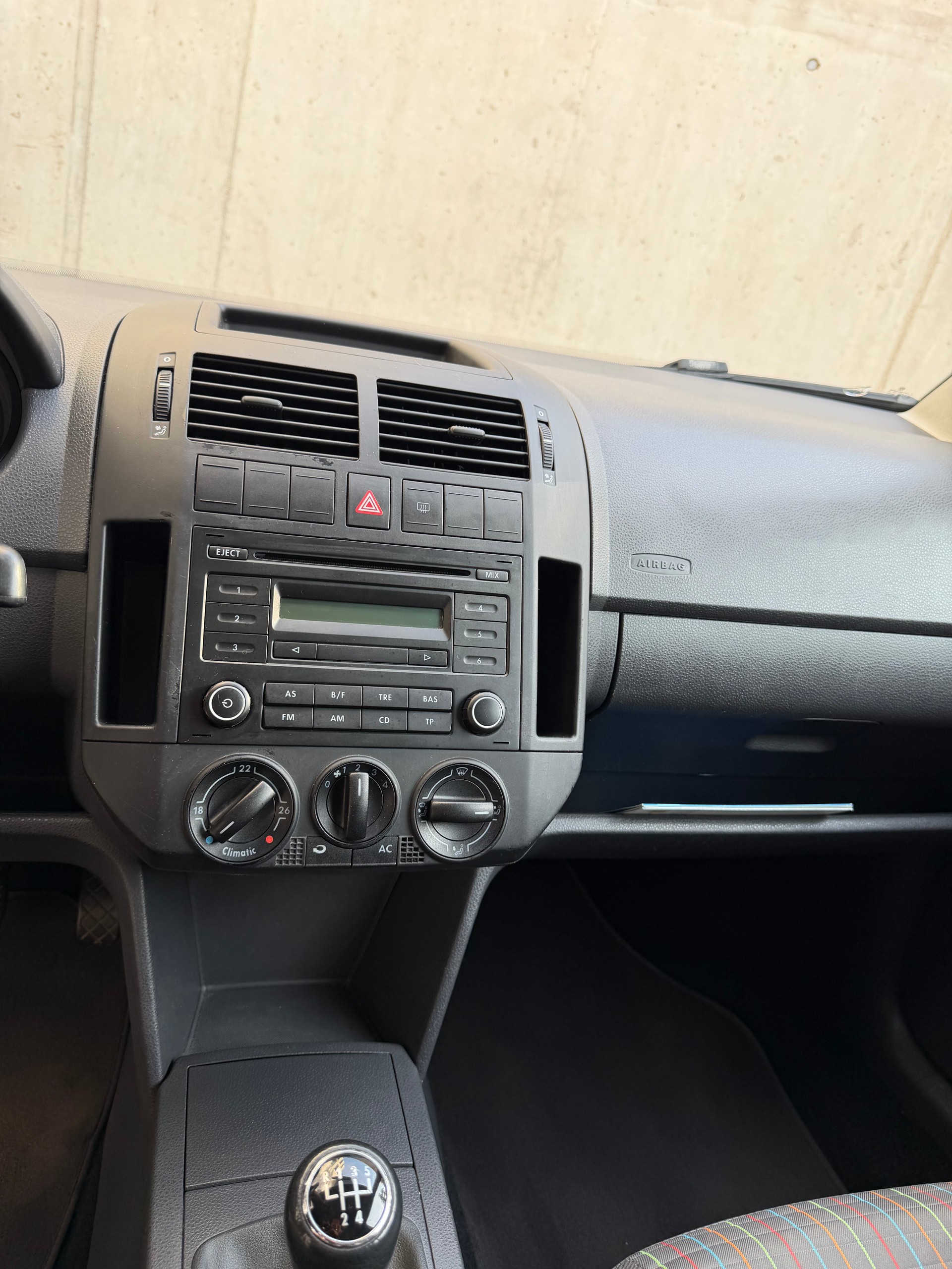 VW POLO 1.2 Trendline (Facelift) | ab MFK und Service-image-7