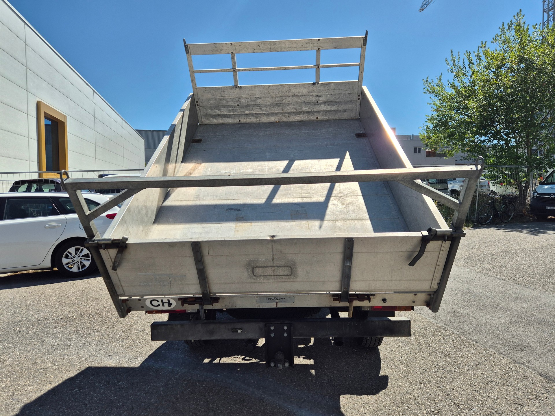 TOYOTA Hilux 4x4 SingleCab LineaTerra-image-5