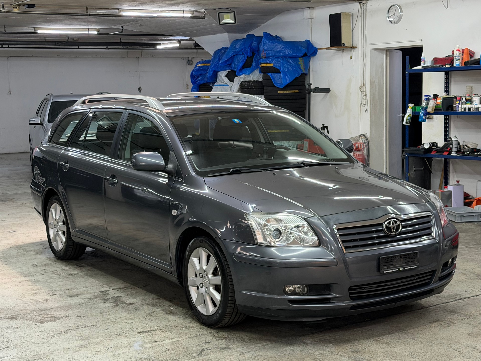 TOYOTA Avensis 2.2D-4 D Linea Sol Sportswagon-image-2
