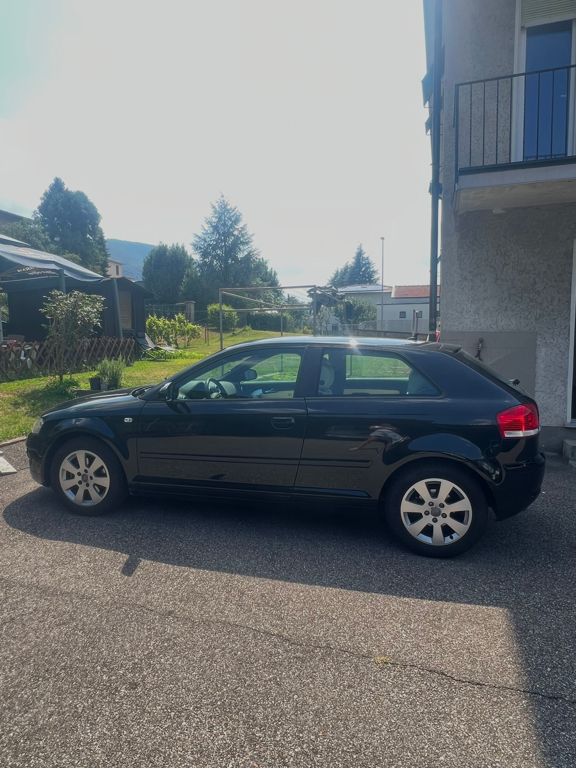 AUDI 1.8 T FSI Ambition-image-1