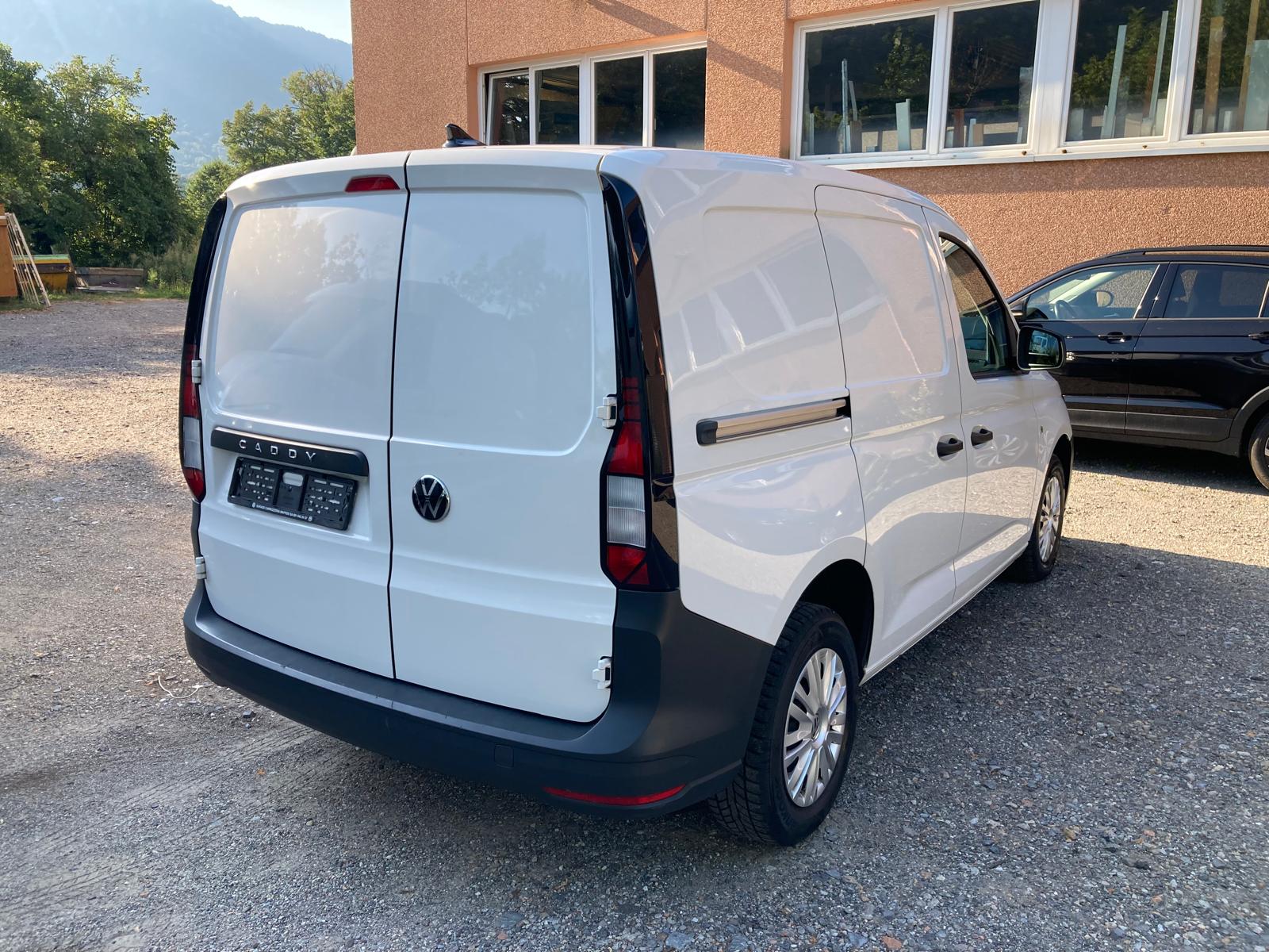 VW Caddy Cargo 2.0TDI Entry-image-6