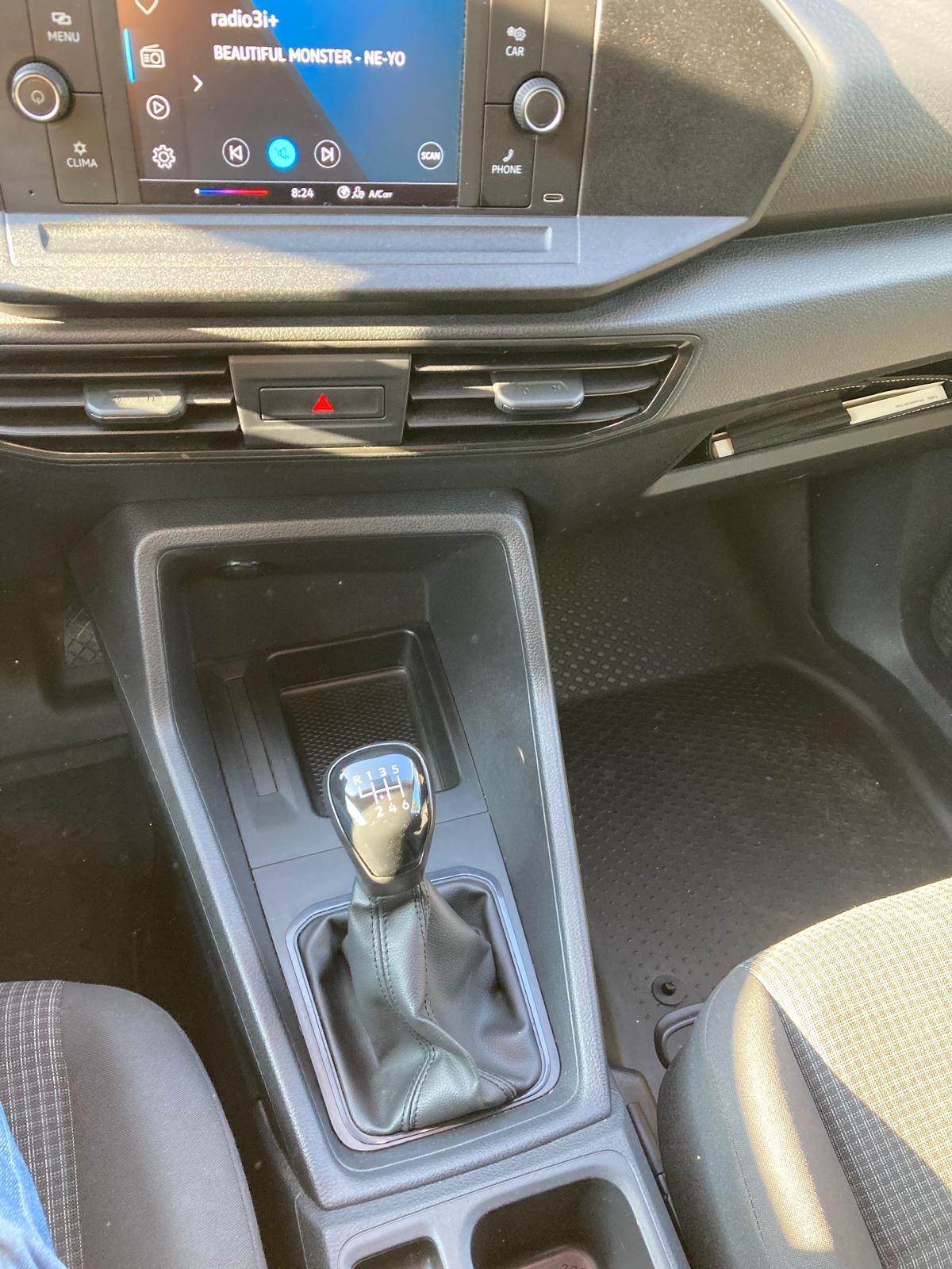 VW Caddy Cargo 2.0TDI Entry-image-13