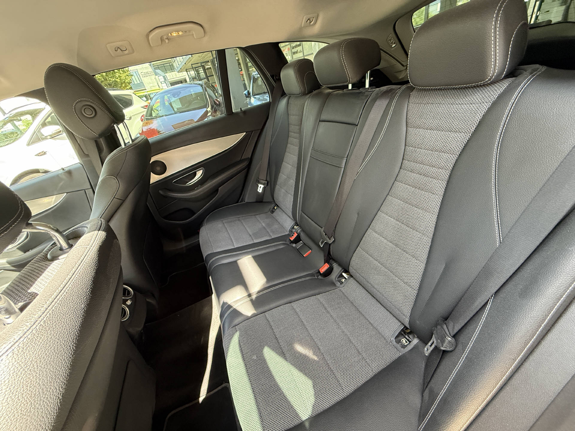 MERCEDES-BENZ E-CLASS S213 Kombi E 220 d Av-image-8