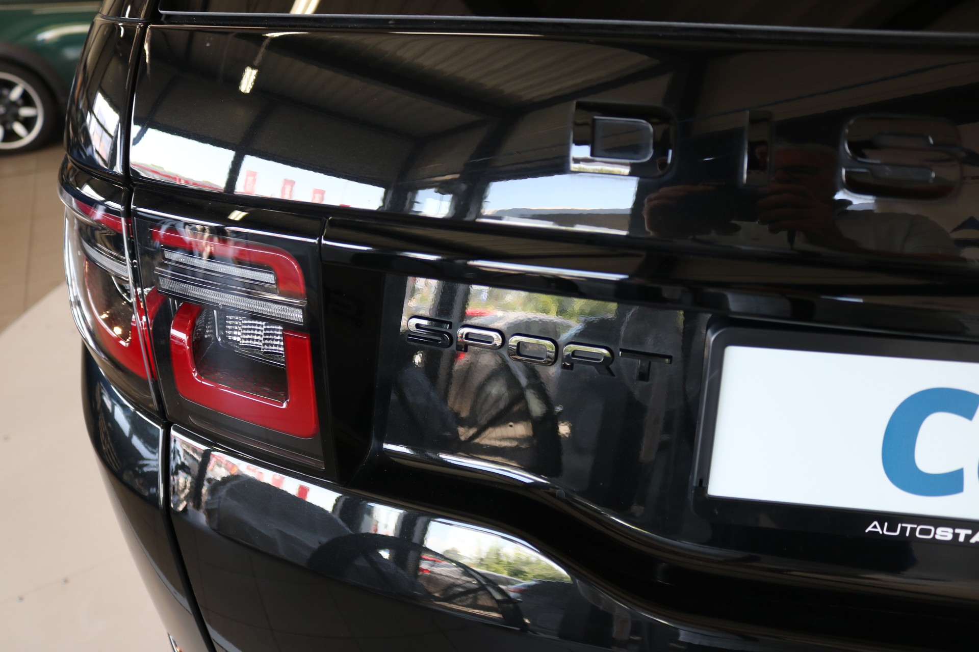 LAND ROVER Discovery Sport R Dyn P250 2.0 Si4 MHEV Base AT9-image-44