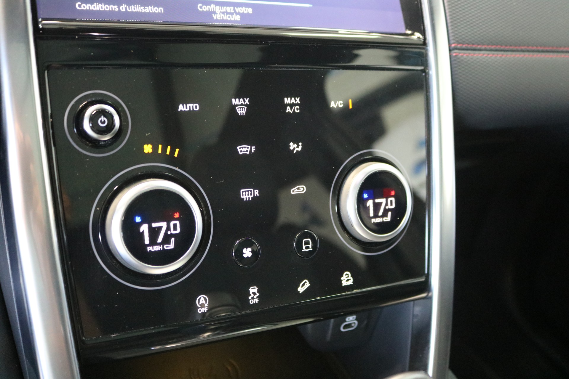 LAND ROVER Discovery Sport R Dyn P250 2.0 Si4 MHEV Base AT9-image-31
