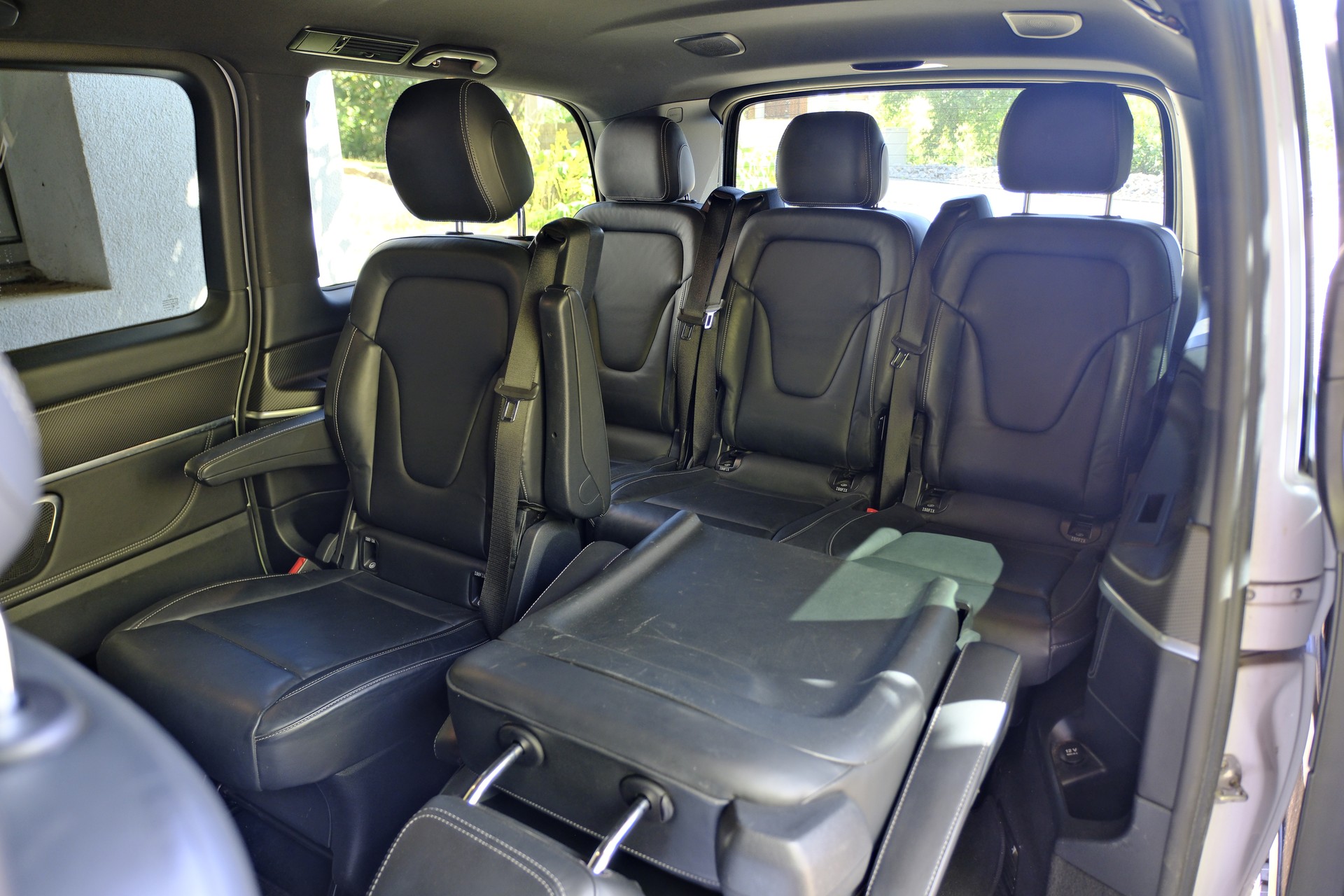MERCEDES-BENZ V 250 d Swiss Edition AMG-image-7