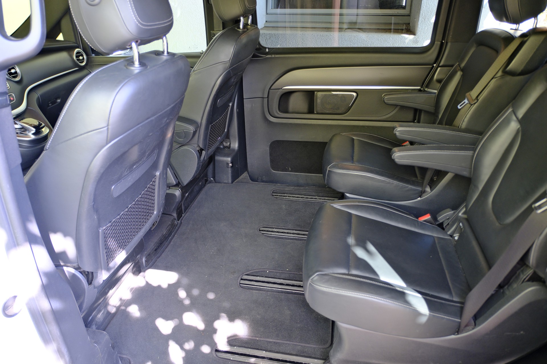 MERCEDES-BENZ V 250 d Swiss Edition AMG-image-6