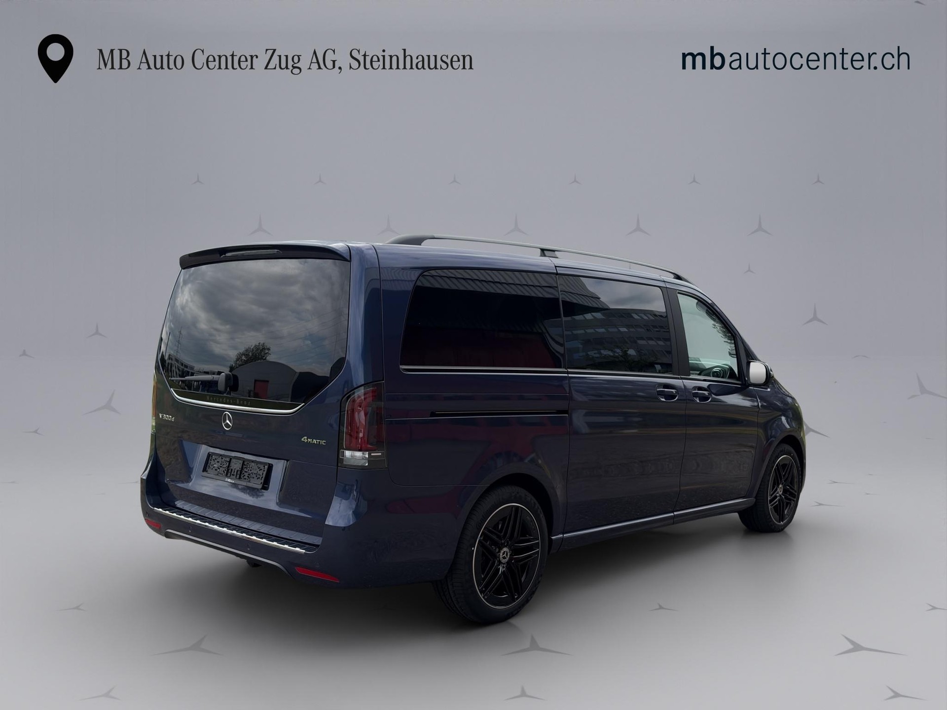 MERCEDES-BENZ V 300 d Swiss Ed. lang 4matic Van-image-4