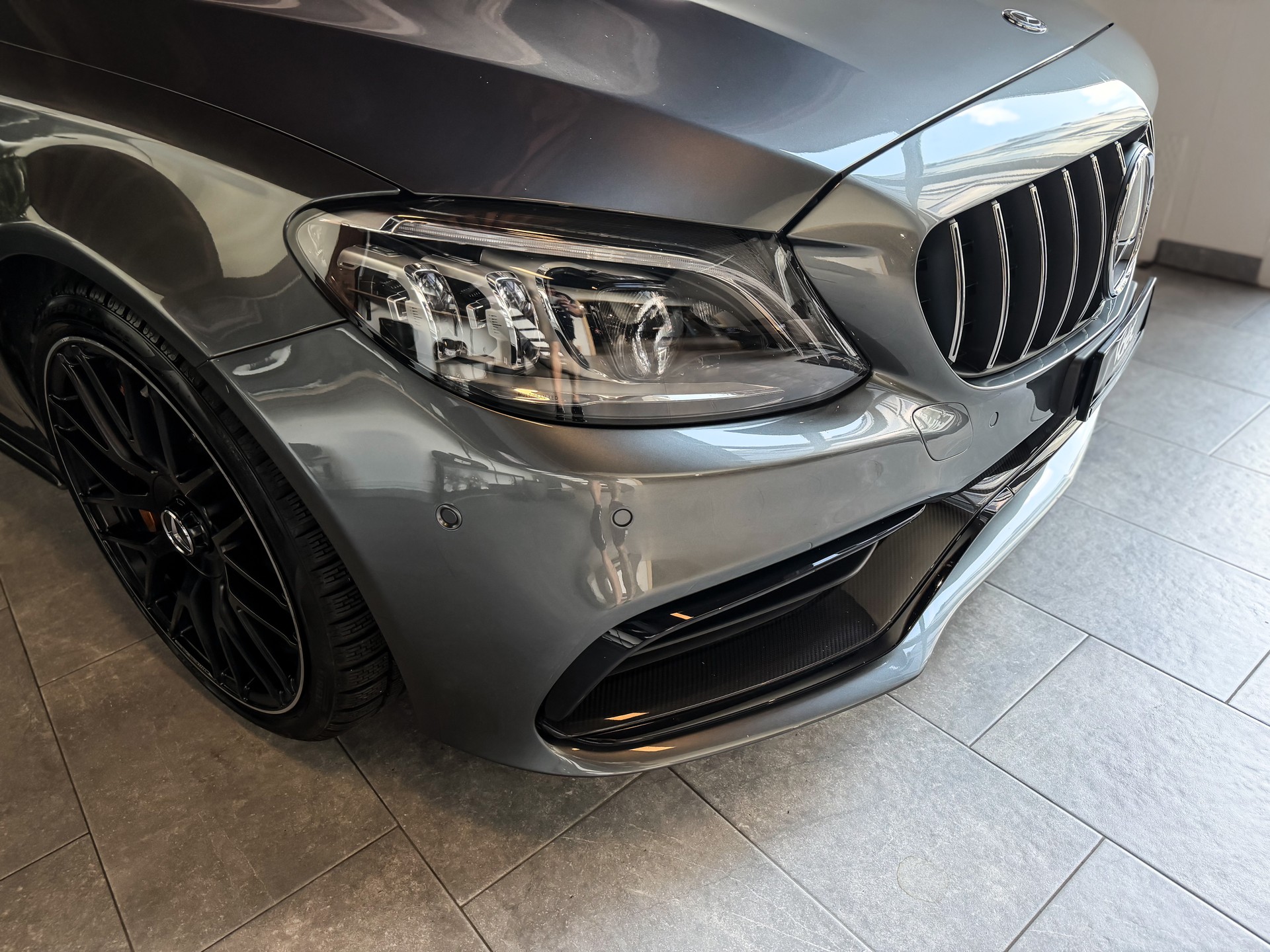 MERCEDES-BENZ C 63 S AMG-image-2