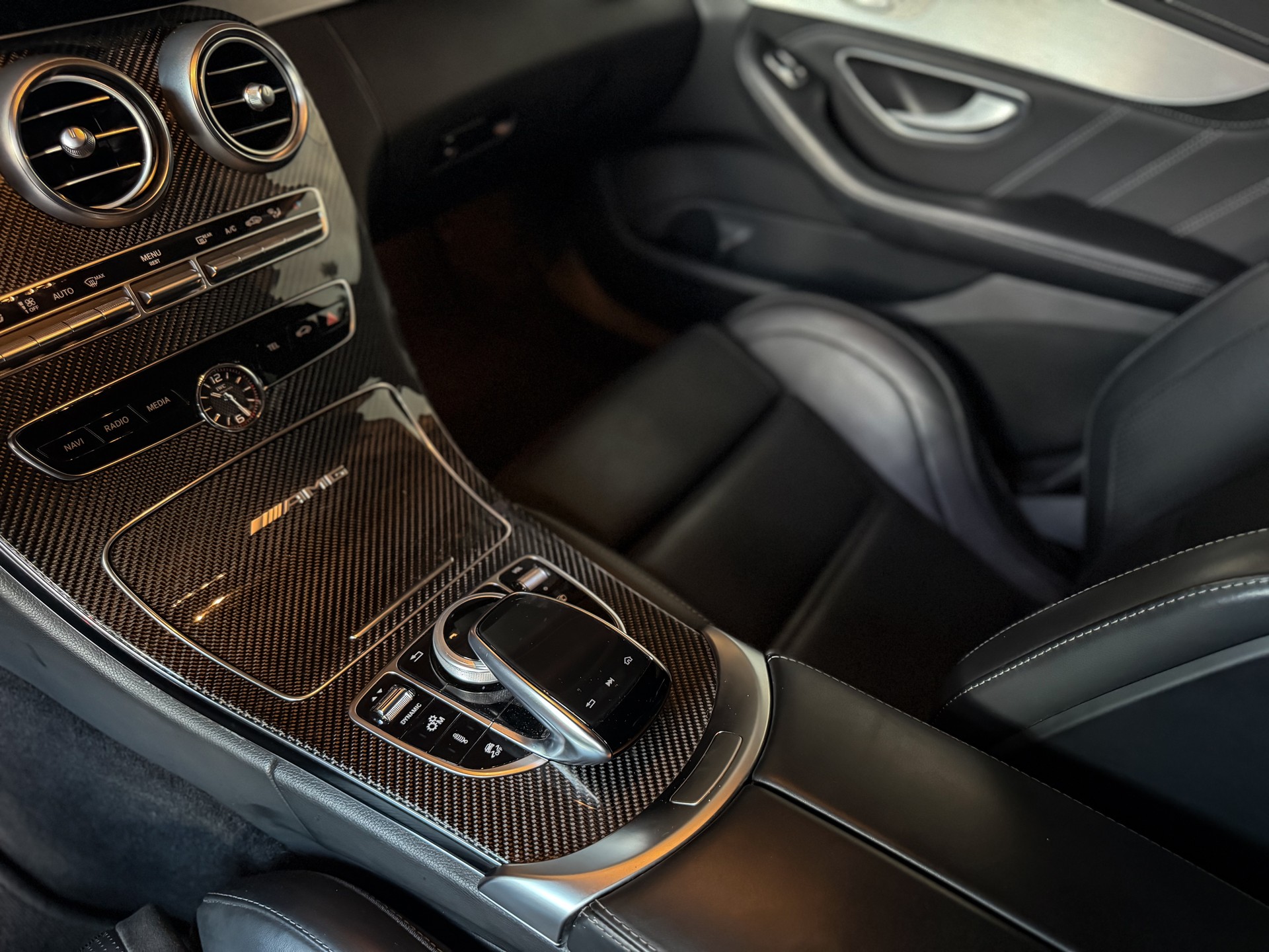 MERCEDES-BENZ C 63 S AMG-image-13