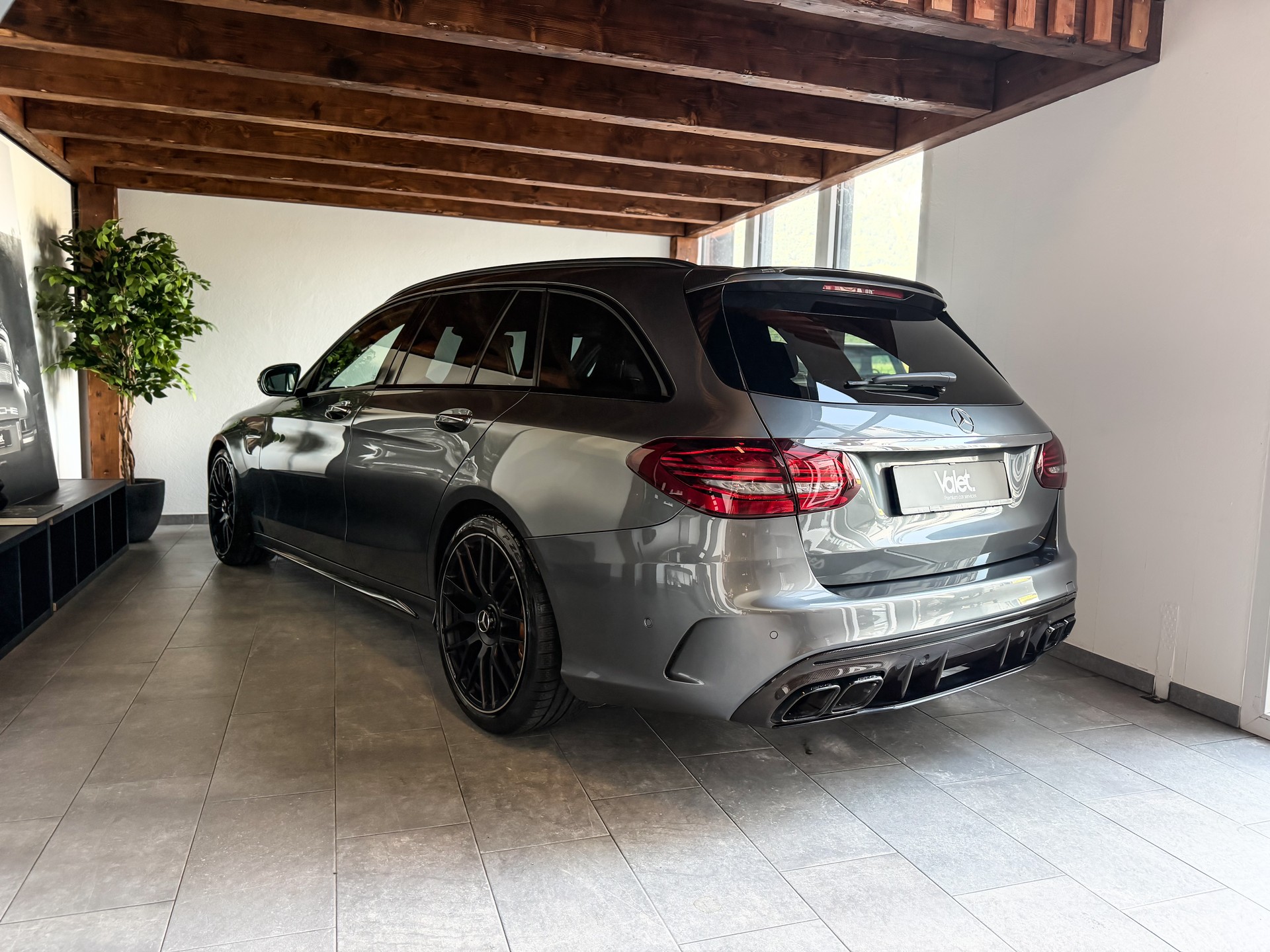 MERCEDES-BENZ C 63 S AMG-image-7