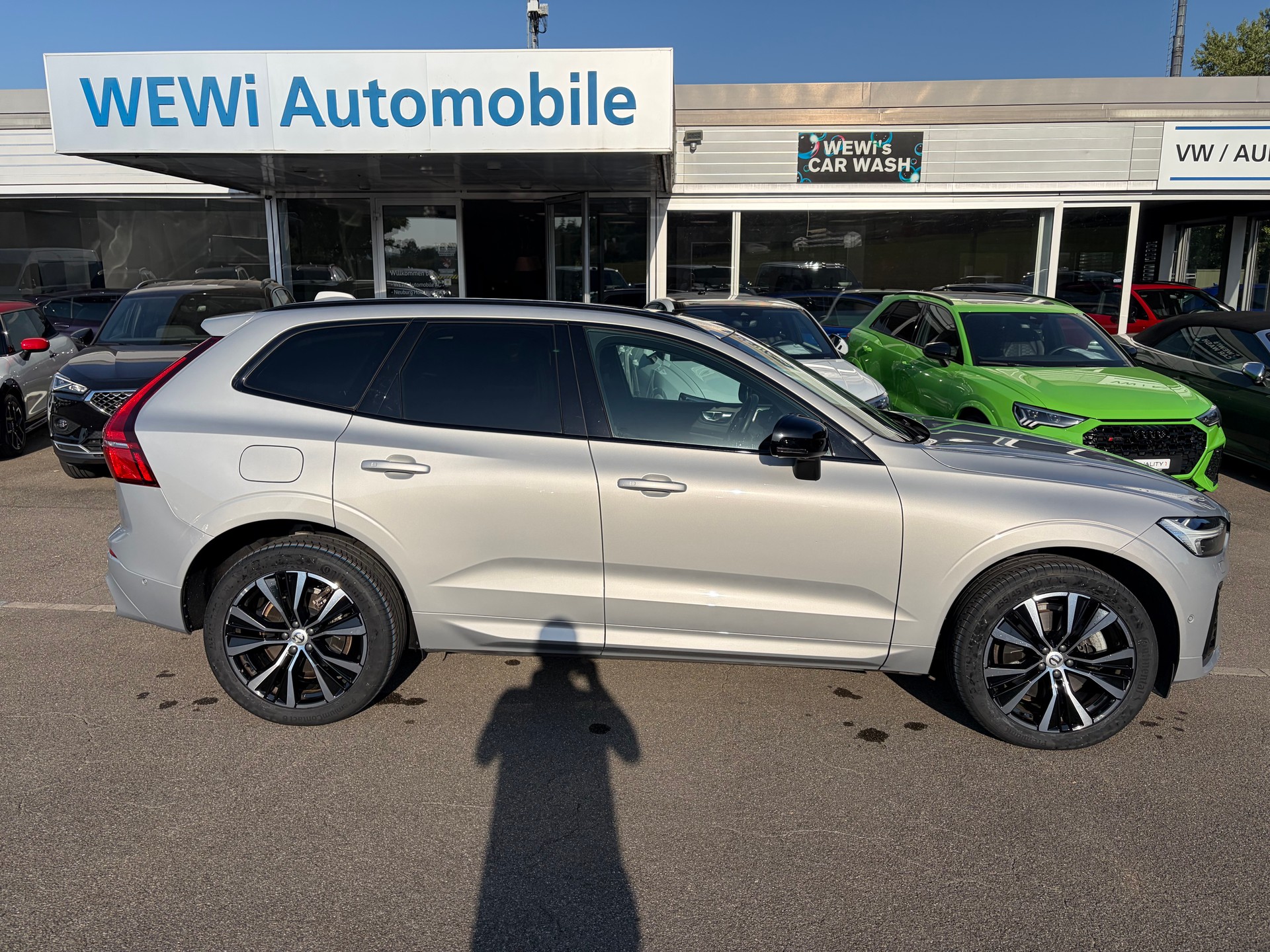 VOLVO XC60 T6 eAWD PluginHybrid Ultimate Dark Geartronic-image-9