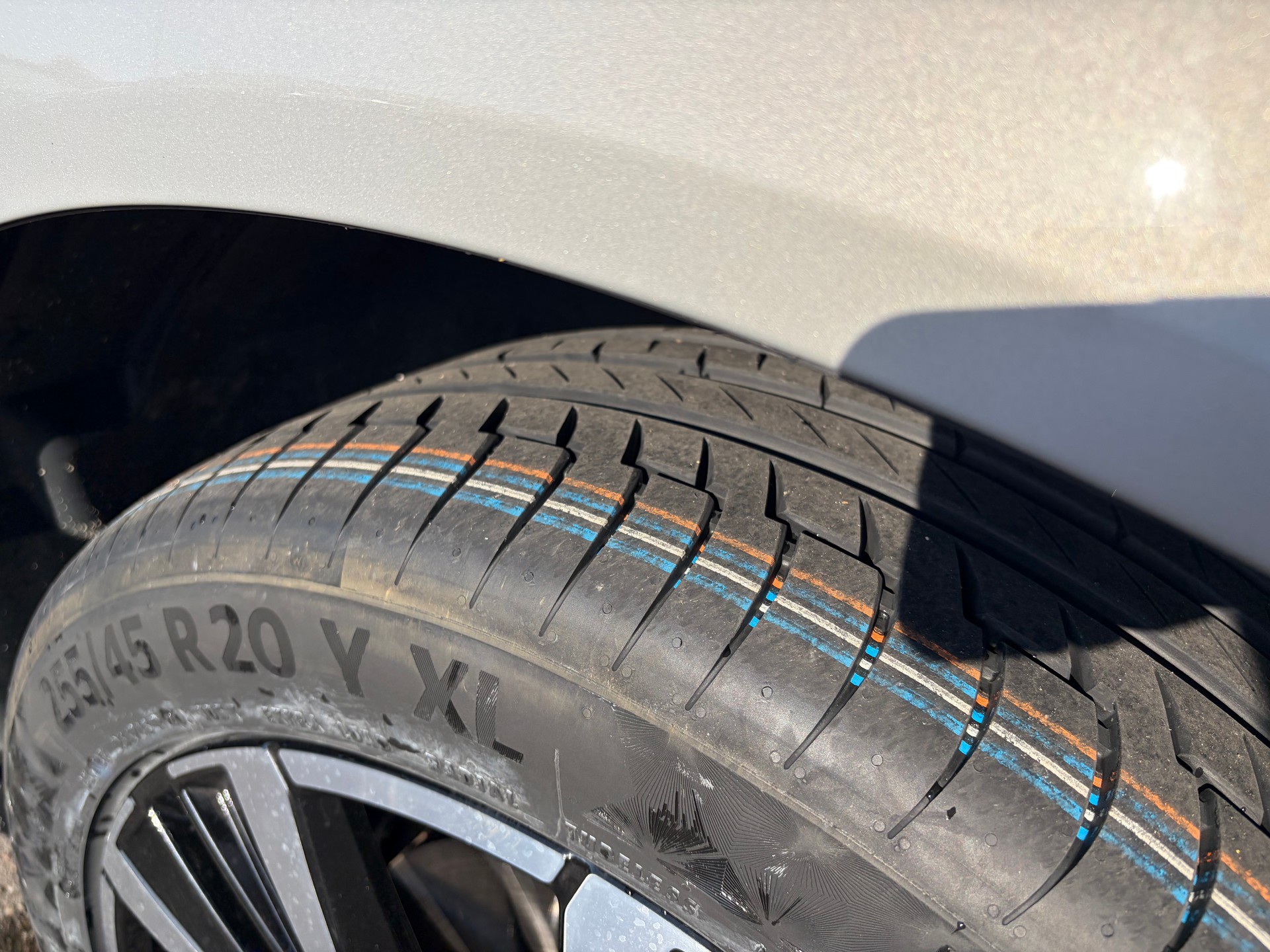 VOLVO XC60 T6 eAWD PluginHybrid Ultimate Dark Geartronic-image-12