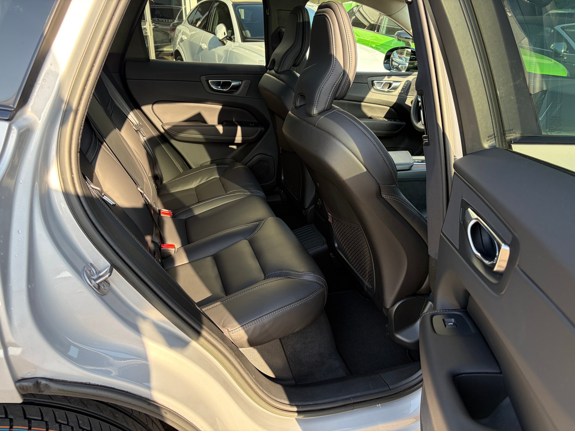 VOLVO XC60 T6 eAWD PluginHybrid Ultimate Dark Geartronic-image-20