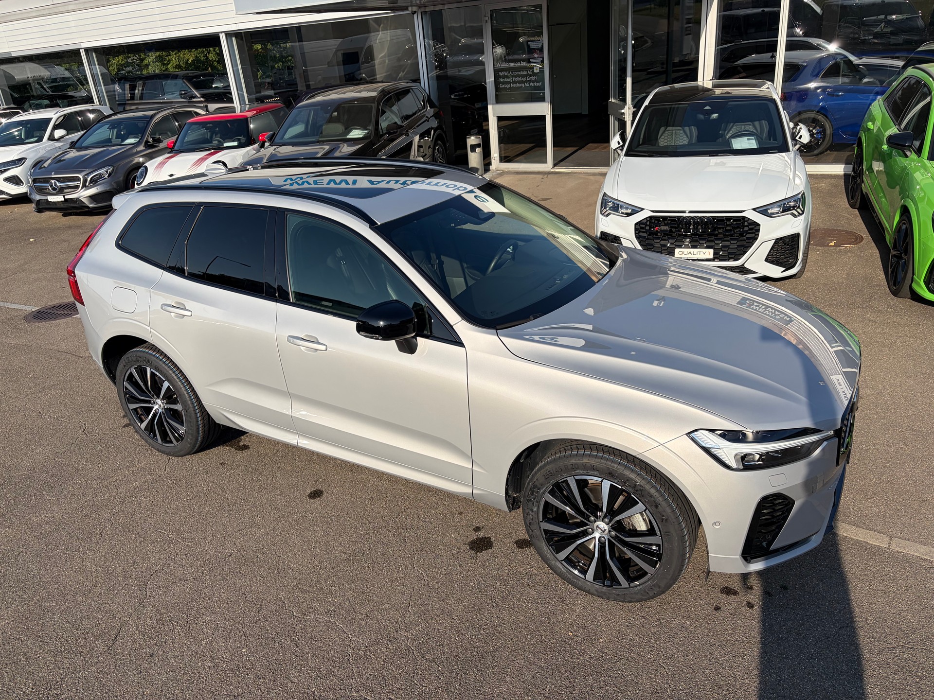 VOLVO XC60 T6 eAWD PluginHybrid Ultimate Dark Geartronic-image-10