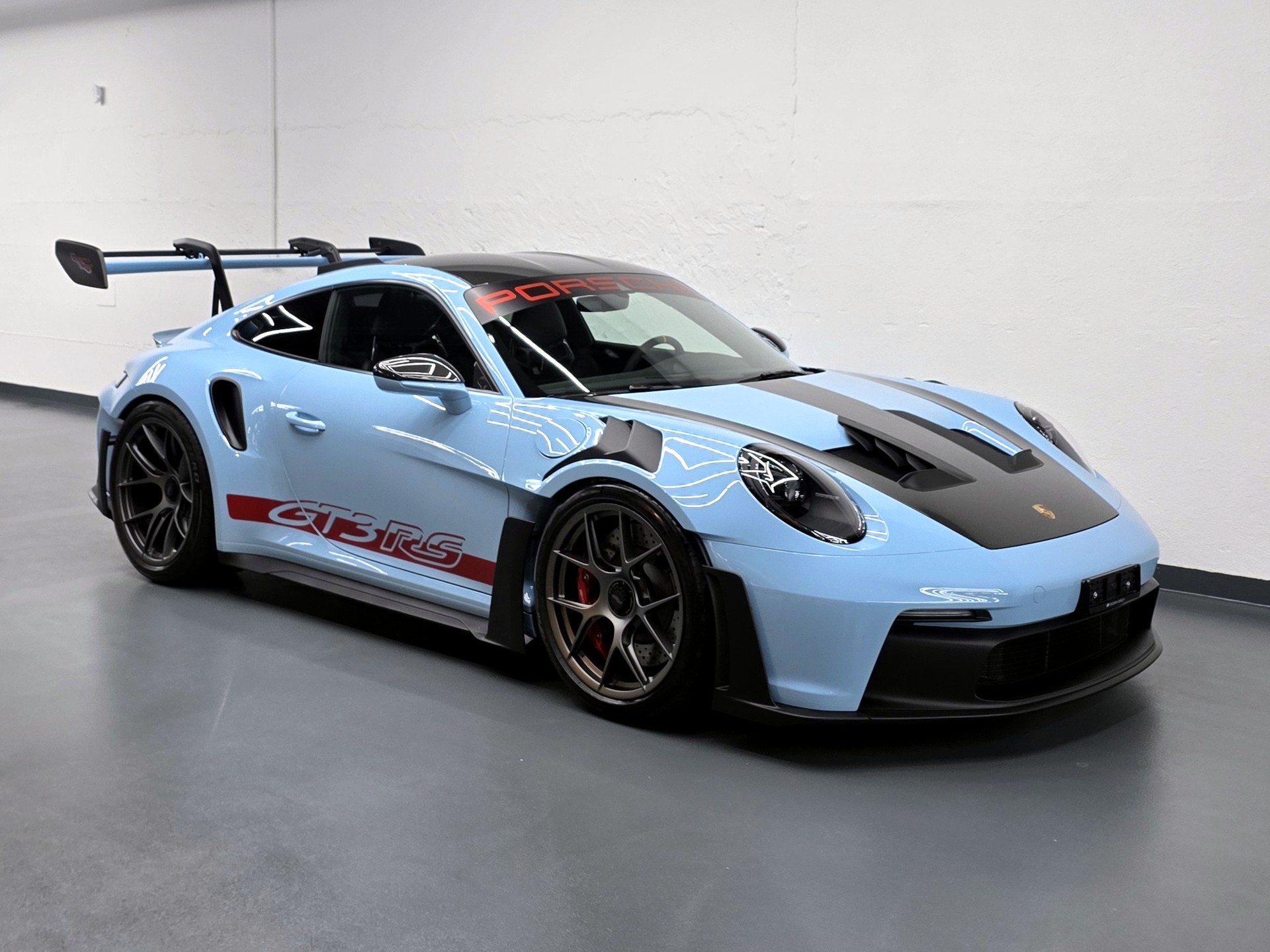 PORSCHE 911 Coupé 4.0 GT3 RS WEISSACH-showroom-element-1