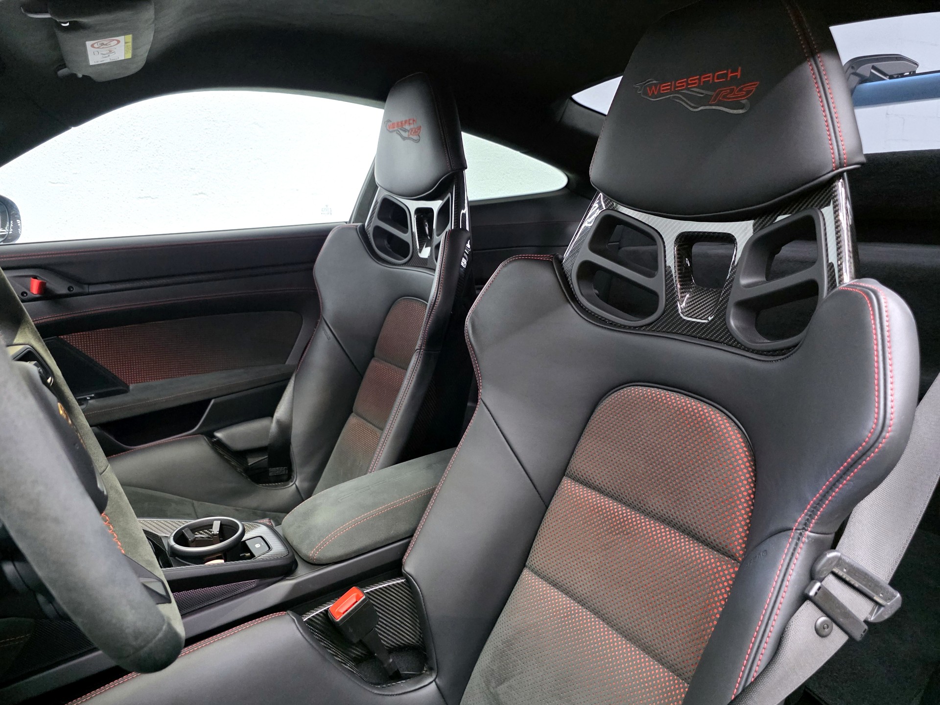 PORSCHE 911 Coupé 4.0 GT3 RS WEISSACH-image-15