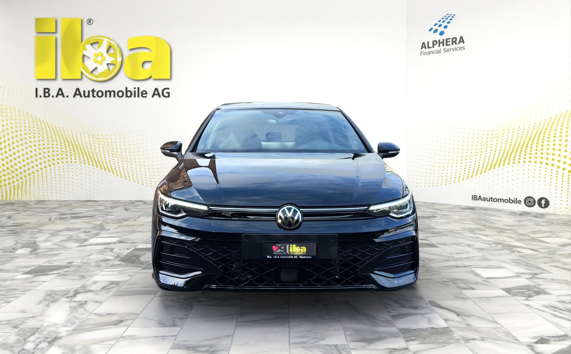 VW Golf 2.0 TDI R-Line Aut. Panoramadach-image-7