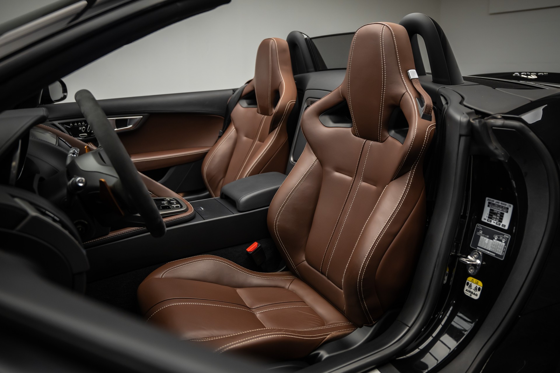 JAGUAR F-Type Convertible S 5.0 V8 S/C * PERFORMANCE-PAKET * LEASING AB 396.- *-image-12