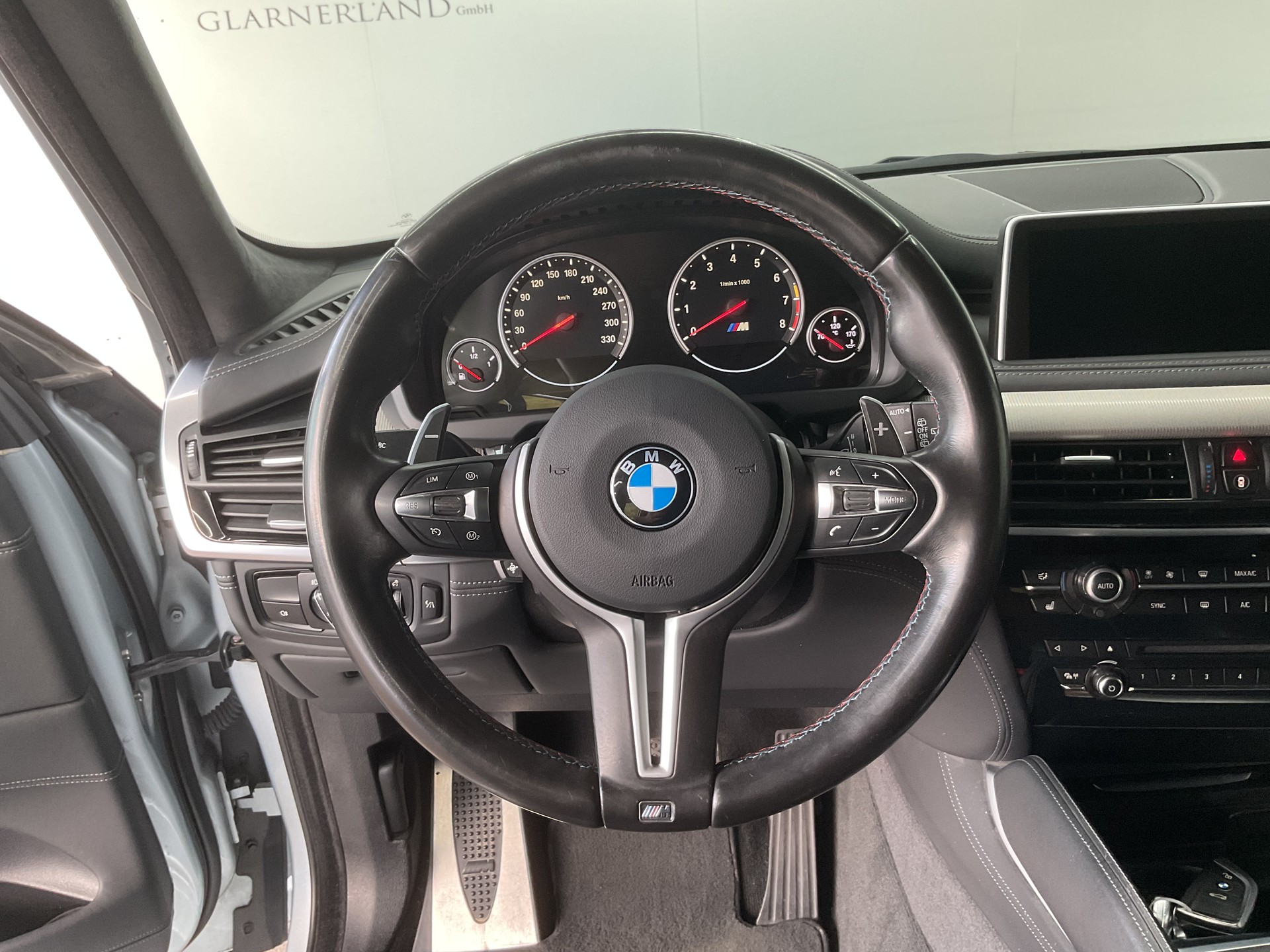 BMW X5M Steptronic-image-11