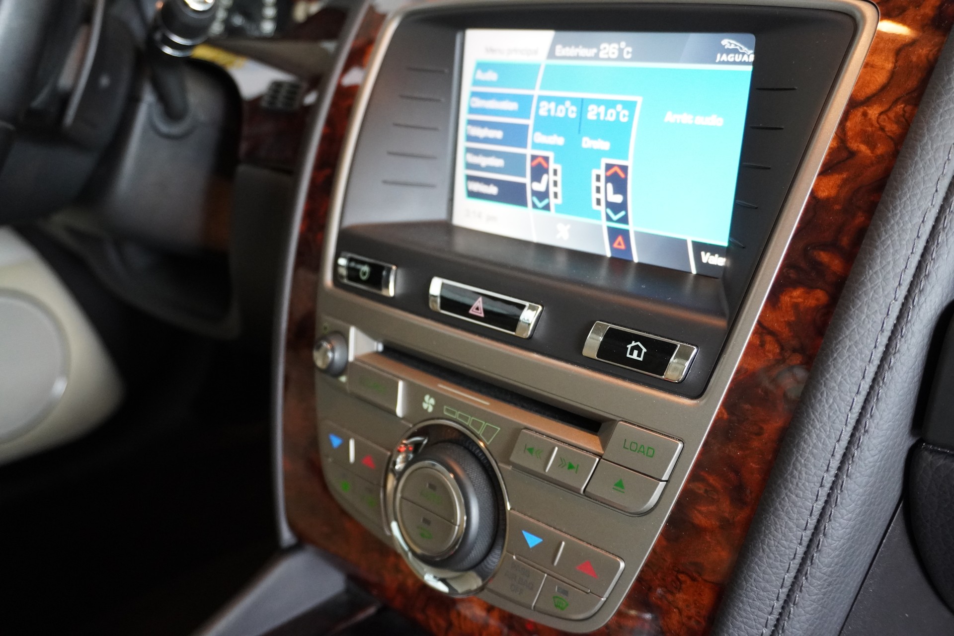 JAGUAR XK 5.0 V8 Automatic-image-12