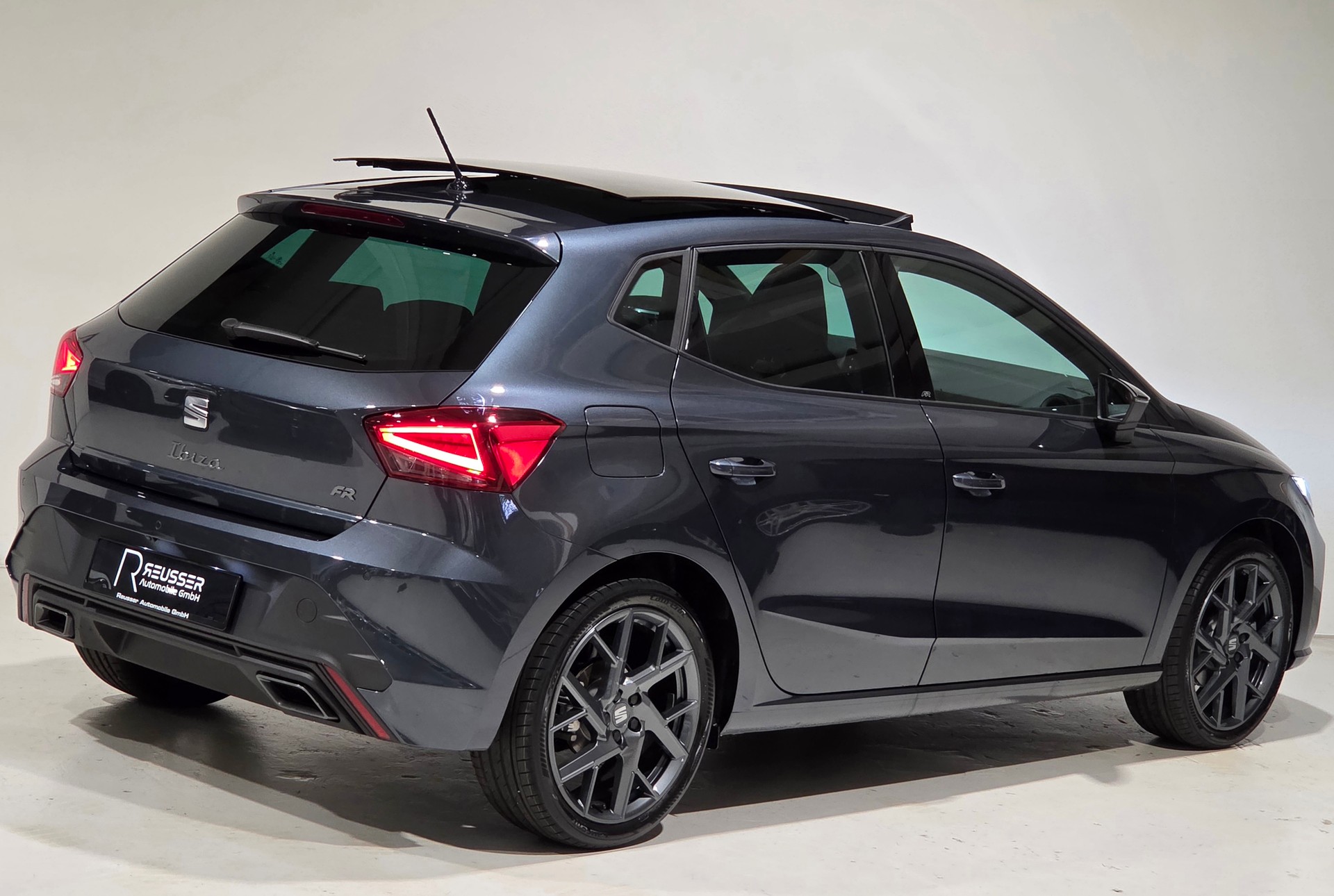 SEAT Ibiza 1.5 EcoTSI FR DSG-image-26