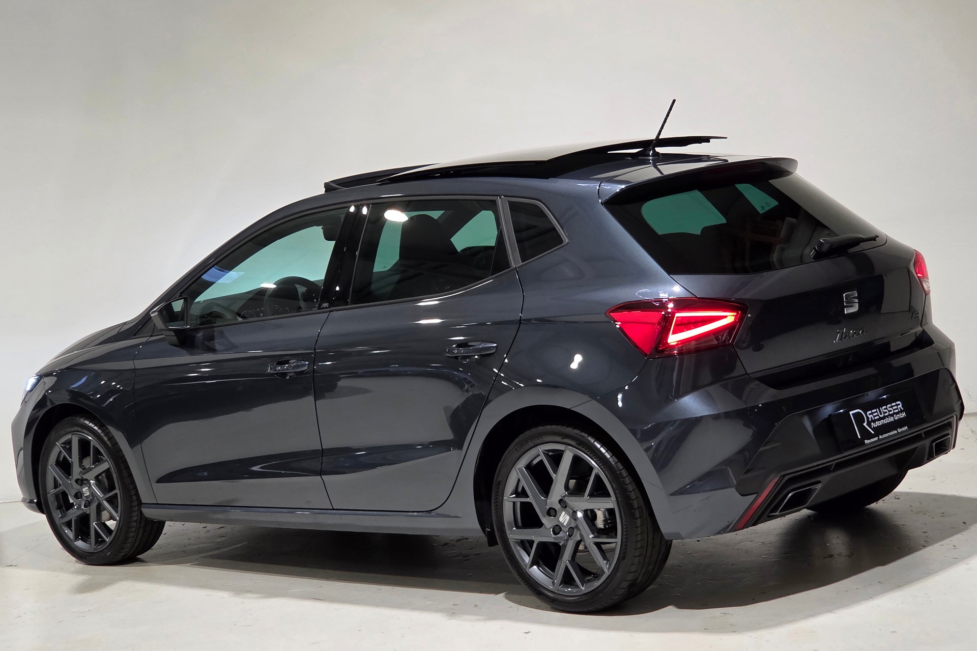 SEAT Ibiza 1.5 EcoTSI FR DSG-image-2