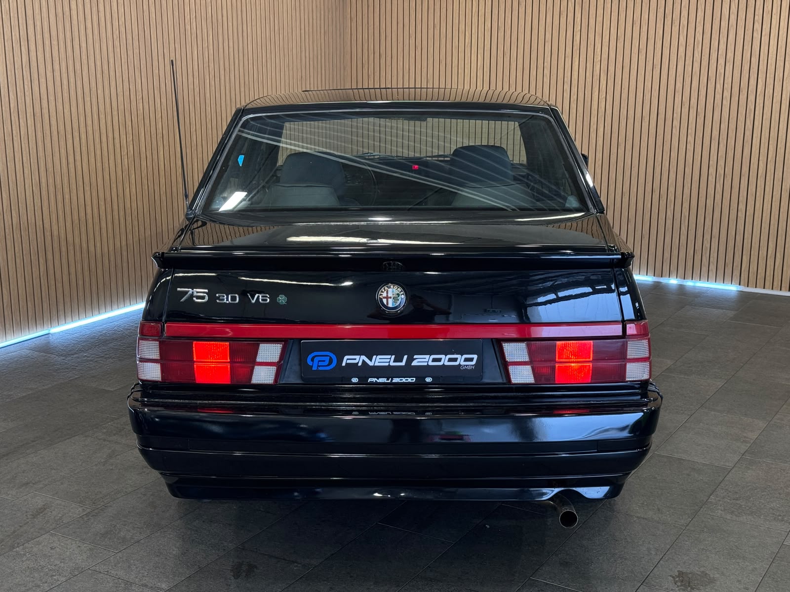 ALFA ROMEO 75 3.0 Q.Verde-image-7