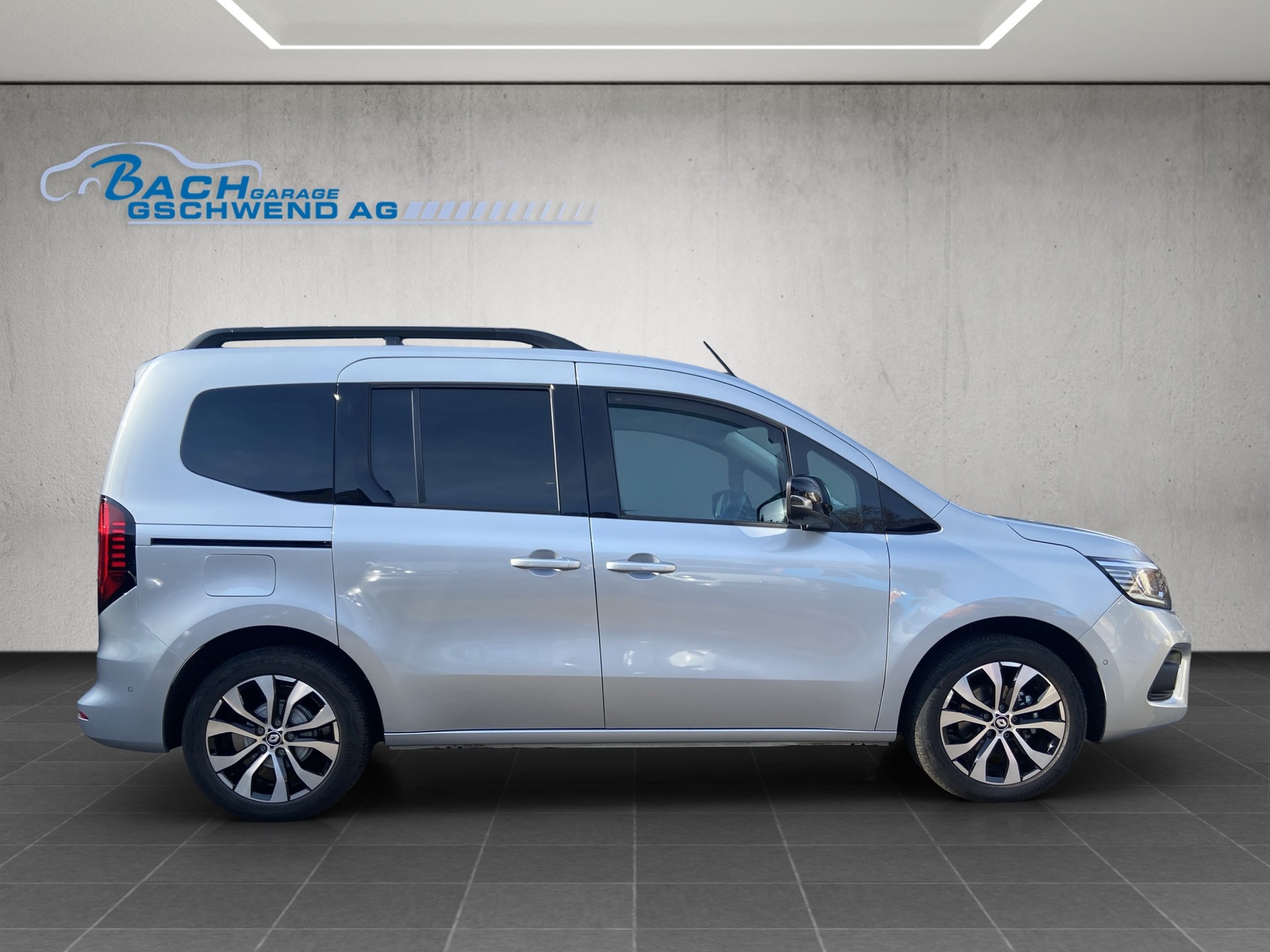 RENAULT Kangoo 1.3 TCe 130 PF Intens EDC-image-2
