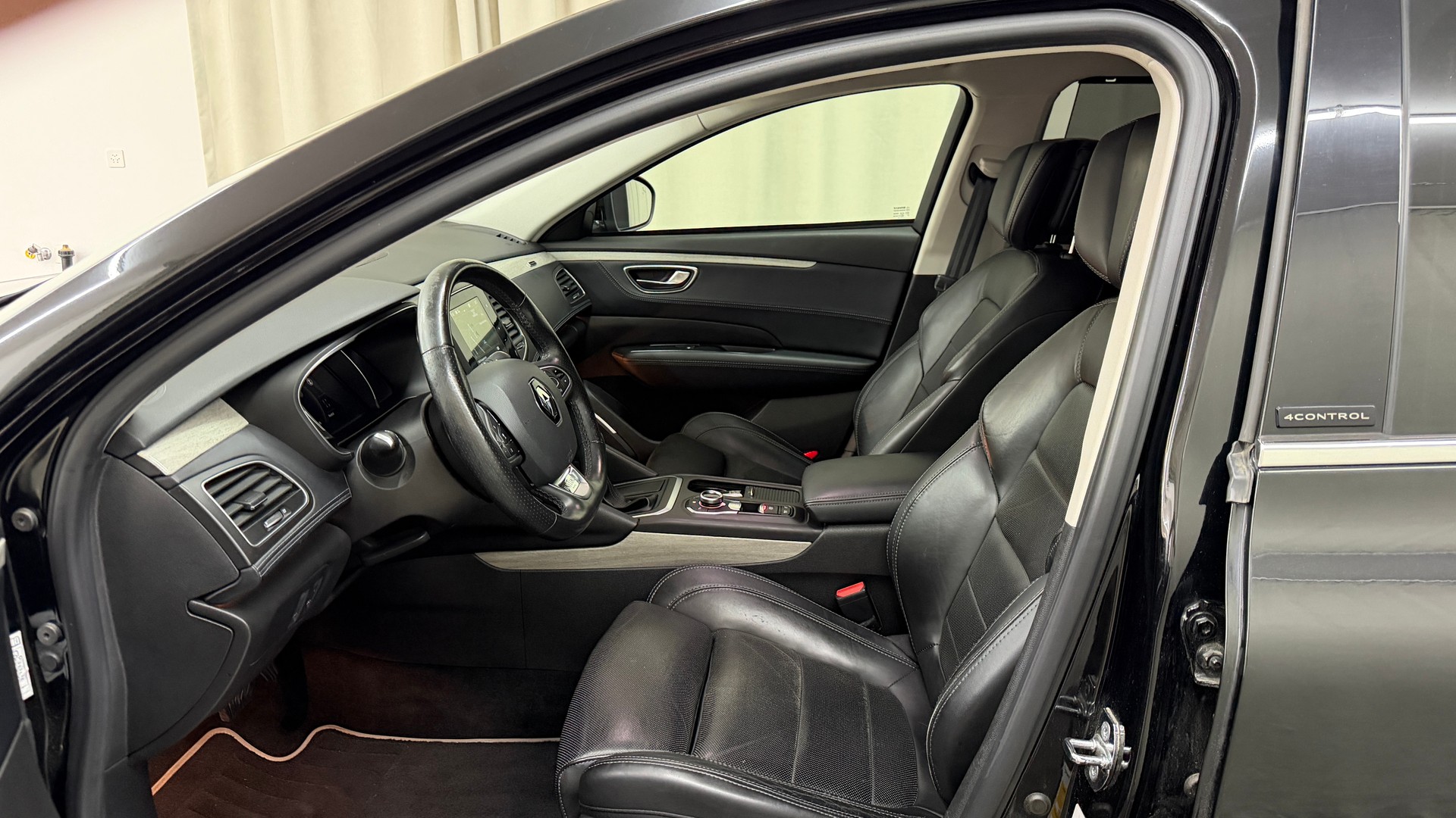 RENAULT Talisman Grandtour 1.8 TCe Initiale EDC-image-6