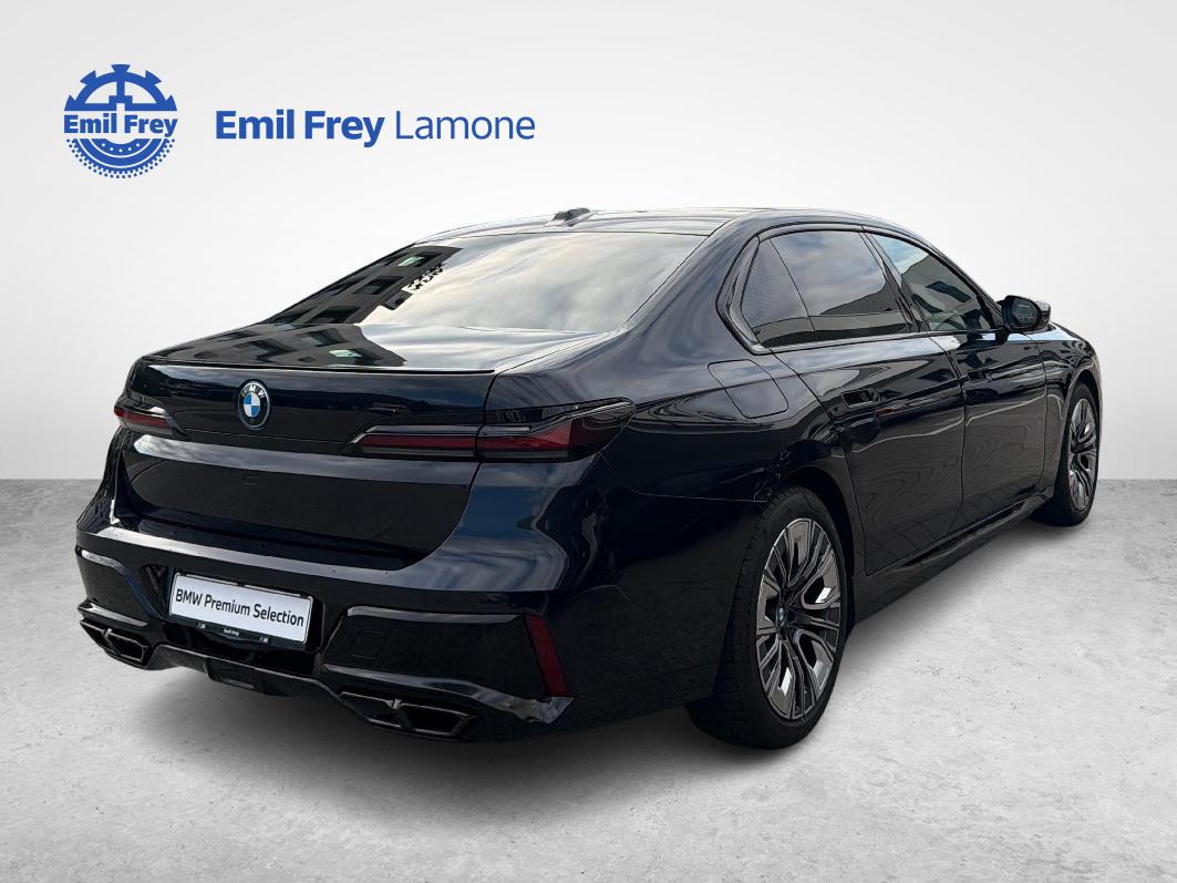 BMW M760e xDrive-image-4