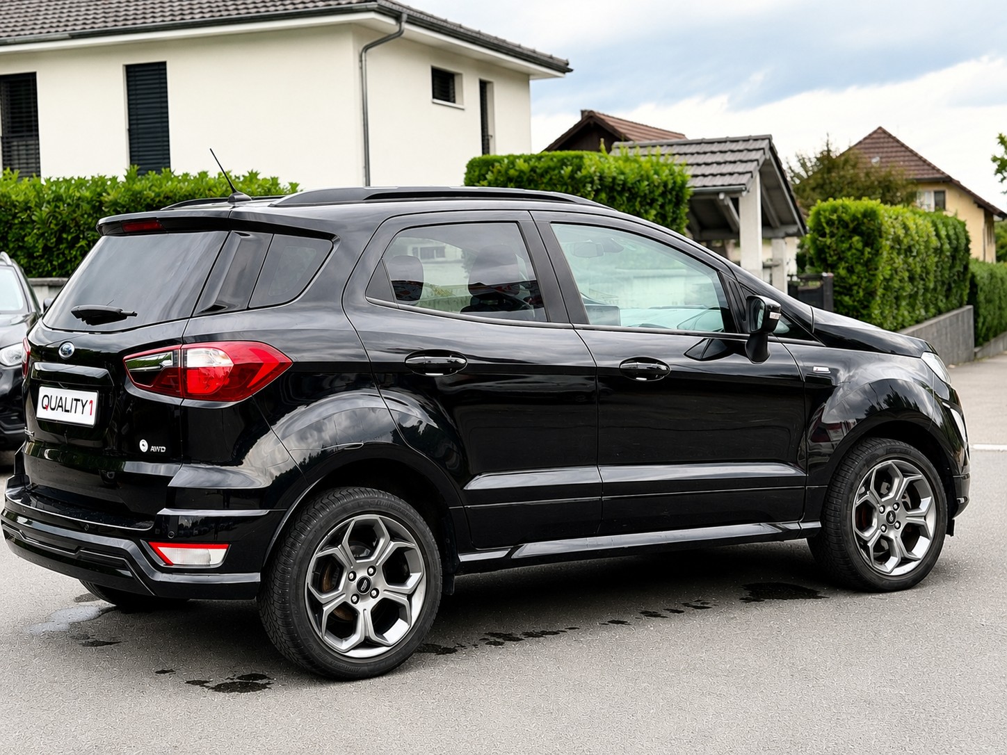 FORD EcoSport 1.5 TDCi ST-Line AWD-image-2