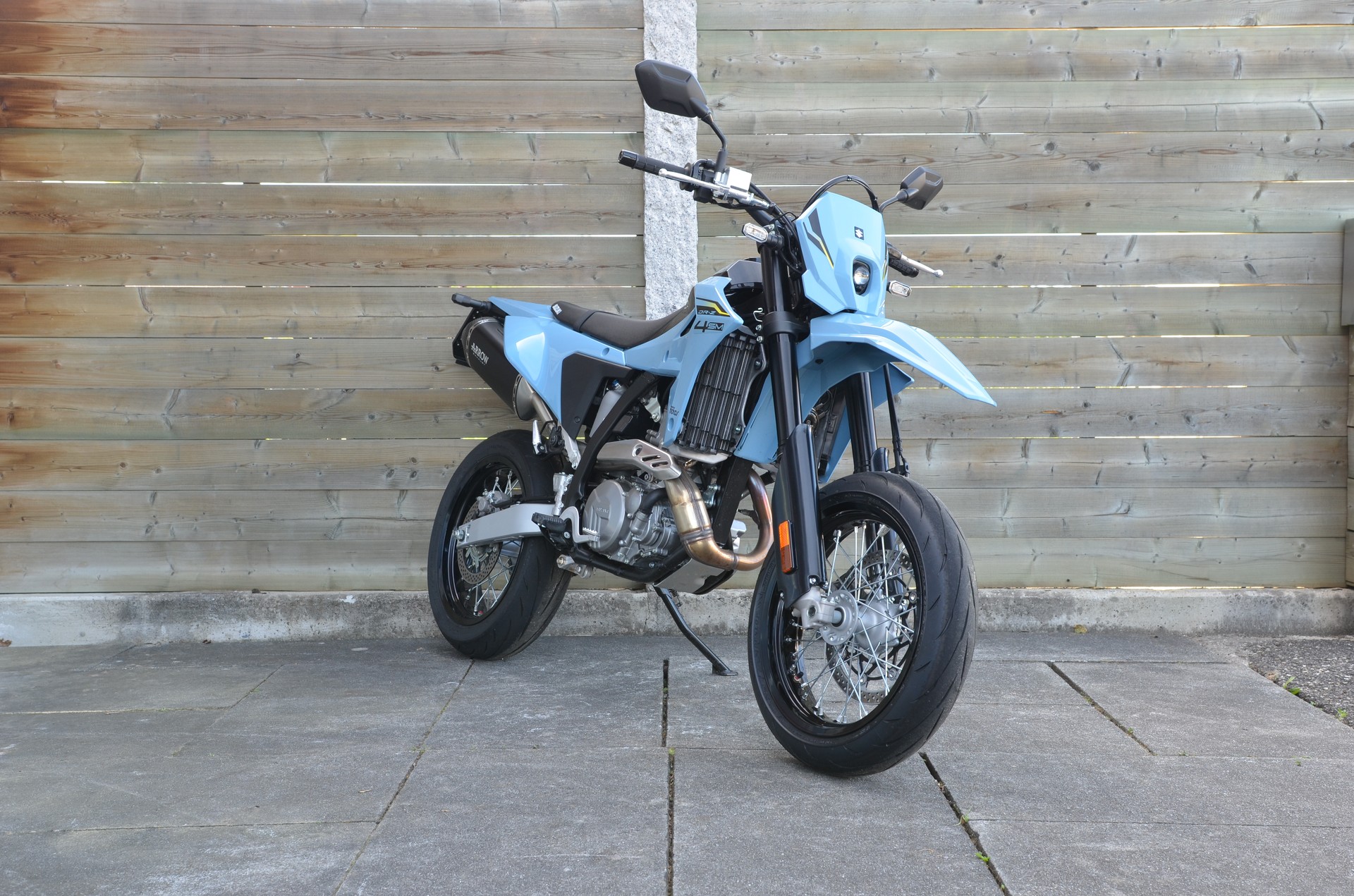 SUZUKI DR-Z 400SM-showroom-element-2