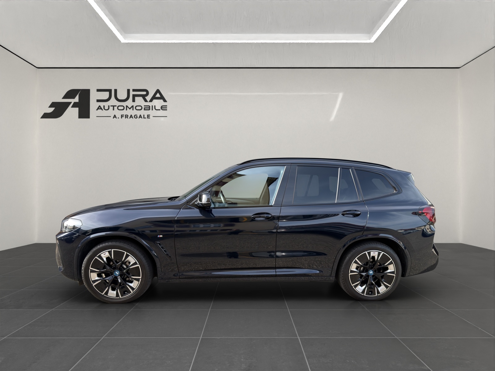 BMW iX3 E-Motor Impressive *Facelift*-image-3
