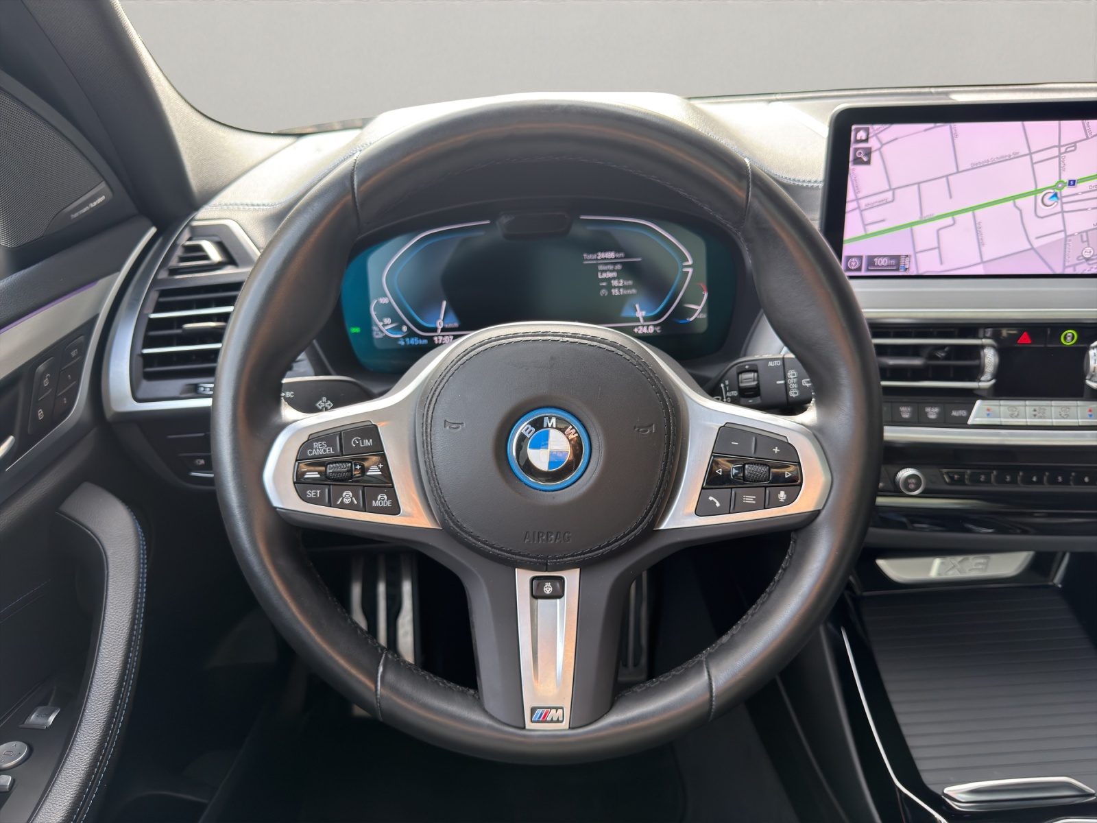 BMW iX3 E-Motor Impressive *Facelift*-image-11