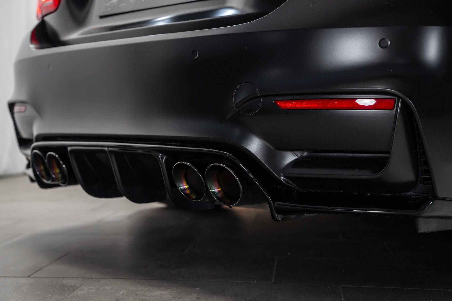 BMW M4 Coupé DKG *CH-Fahrzeug*M-Performance*Carbon*Panorama*Head-Up*-image-10