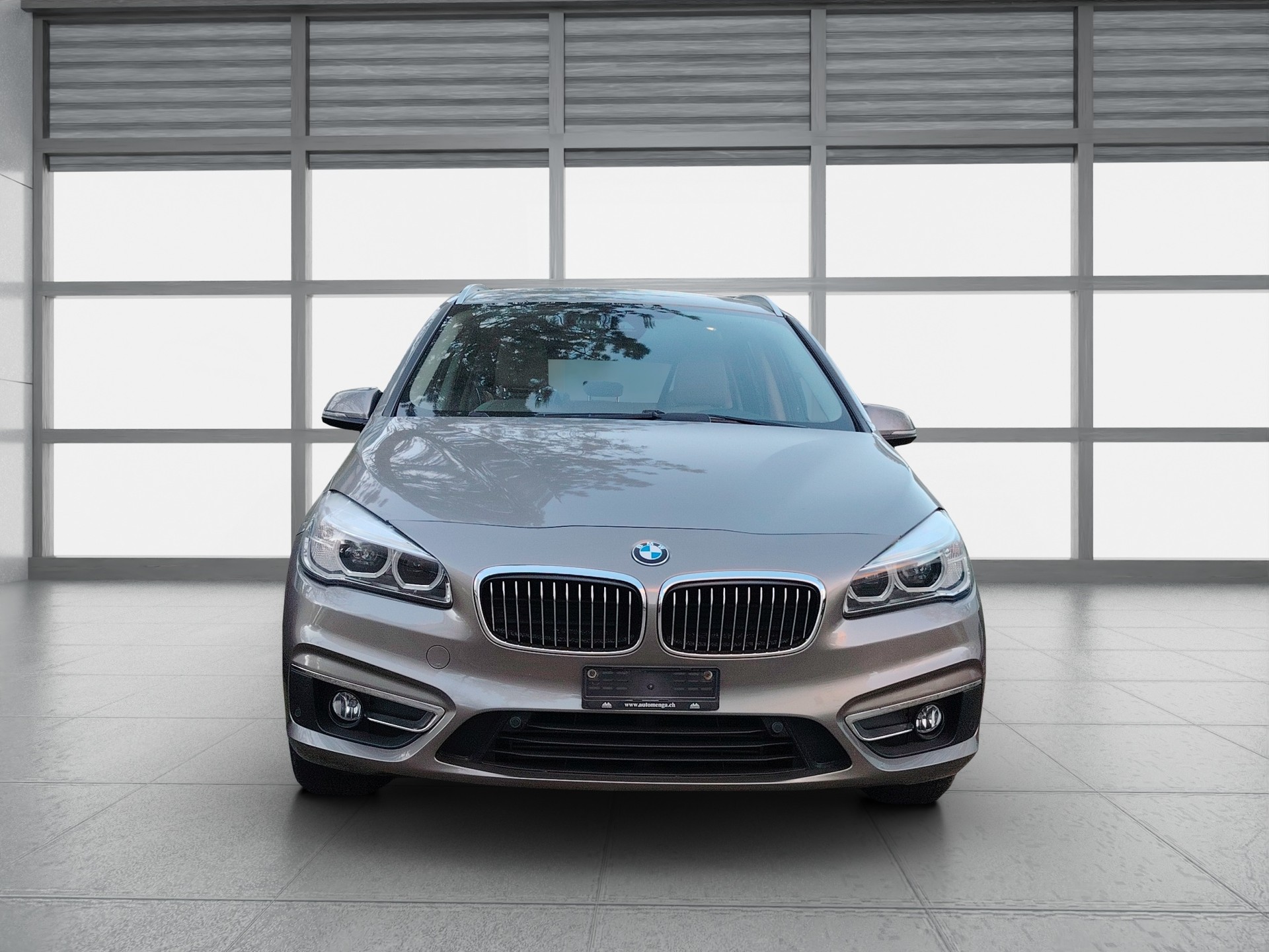BMW 218i Gran Tourer Sport Line Steptronic-image-1