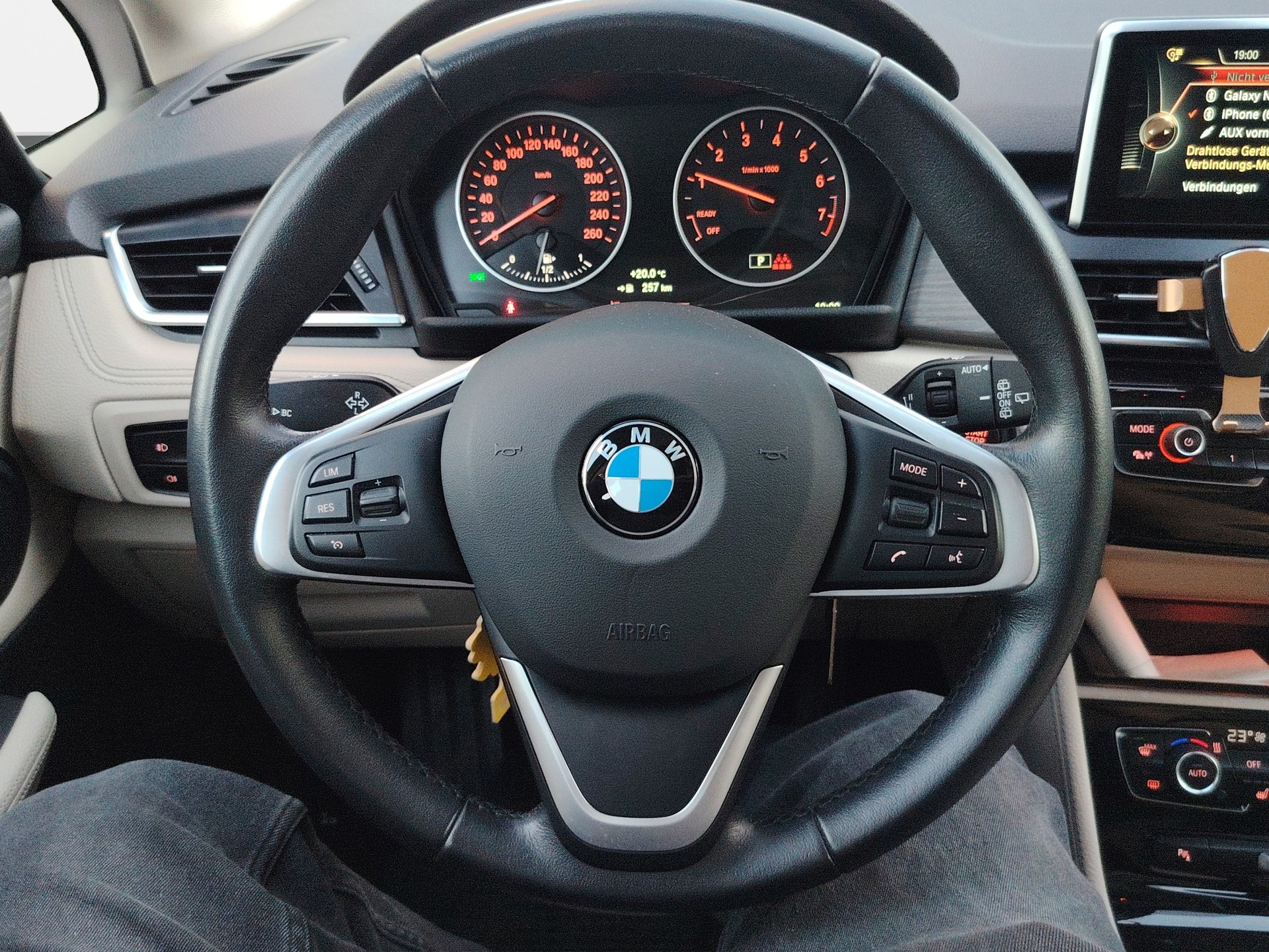 BMW 218i Gran Tourer Sport Line Steptronic-image-7