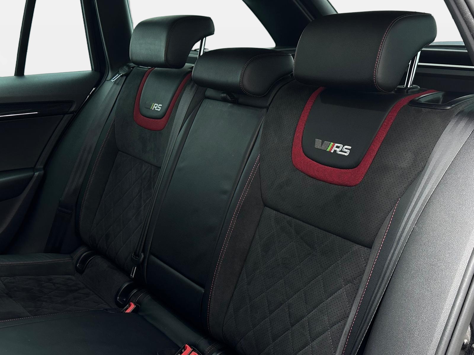 SKODA Octavia Combi 2.0 TSI RS DSG-image-8